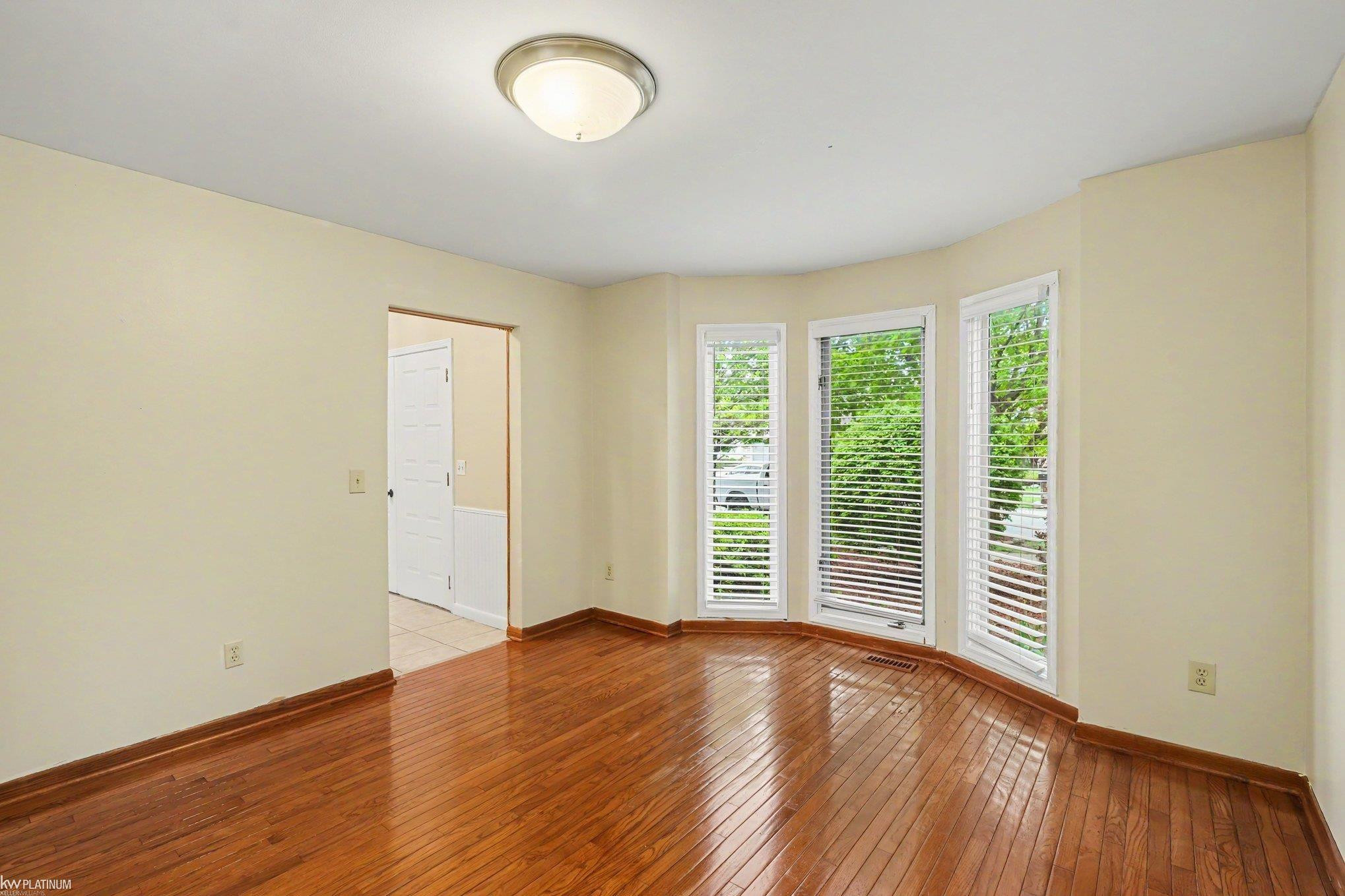 16257 Woodstream Drive, Clinton Twp, MI 48038 — Photo 7