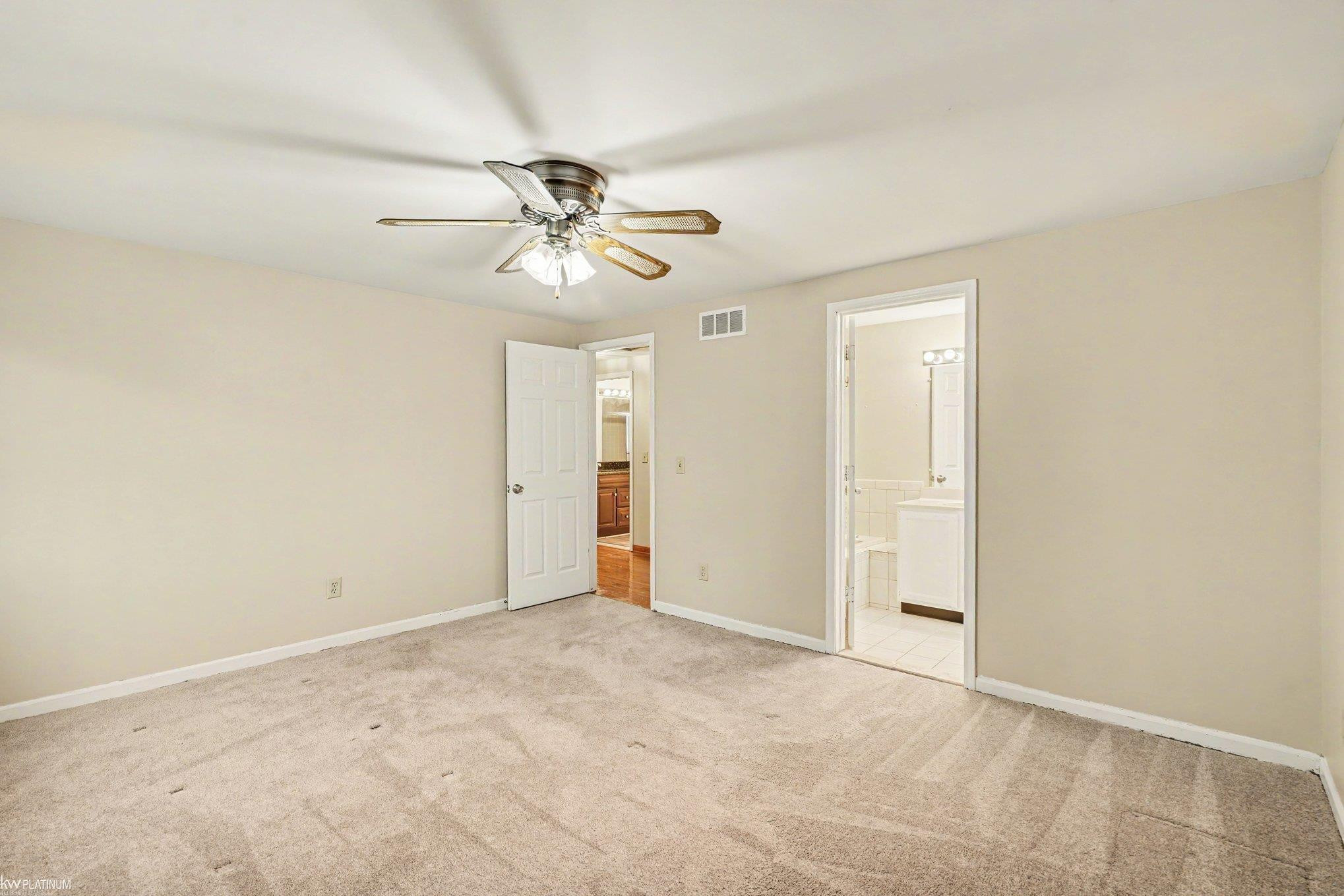16257 Woodstream Drive, Clinton Twp, MI 48038 — Photo 16