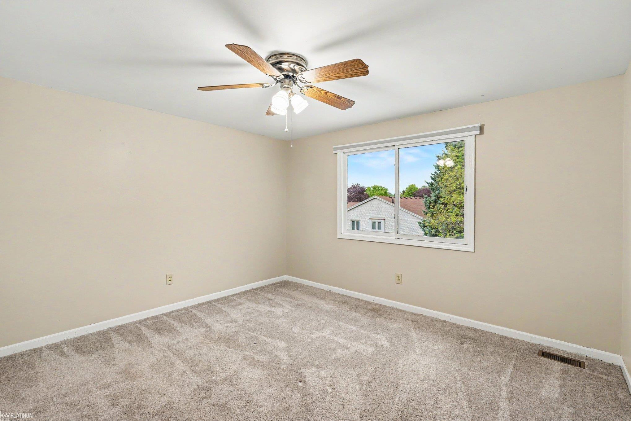 16257 Woodstream Drive, Clinton Twp, MI 48038 — Photo 17