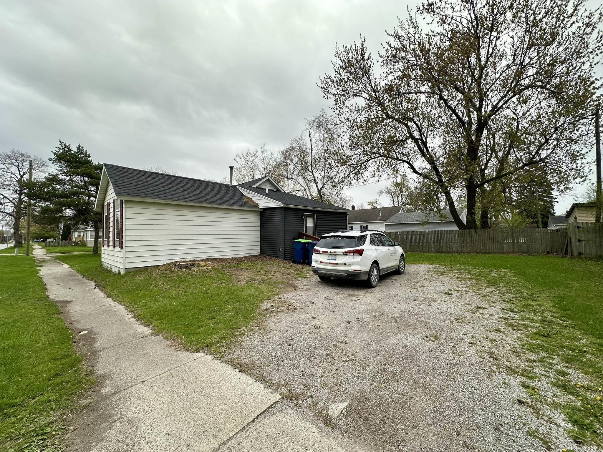 400 S Kiesel Street, Bay City, MI 48706 — Photo 3