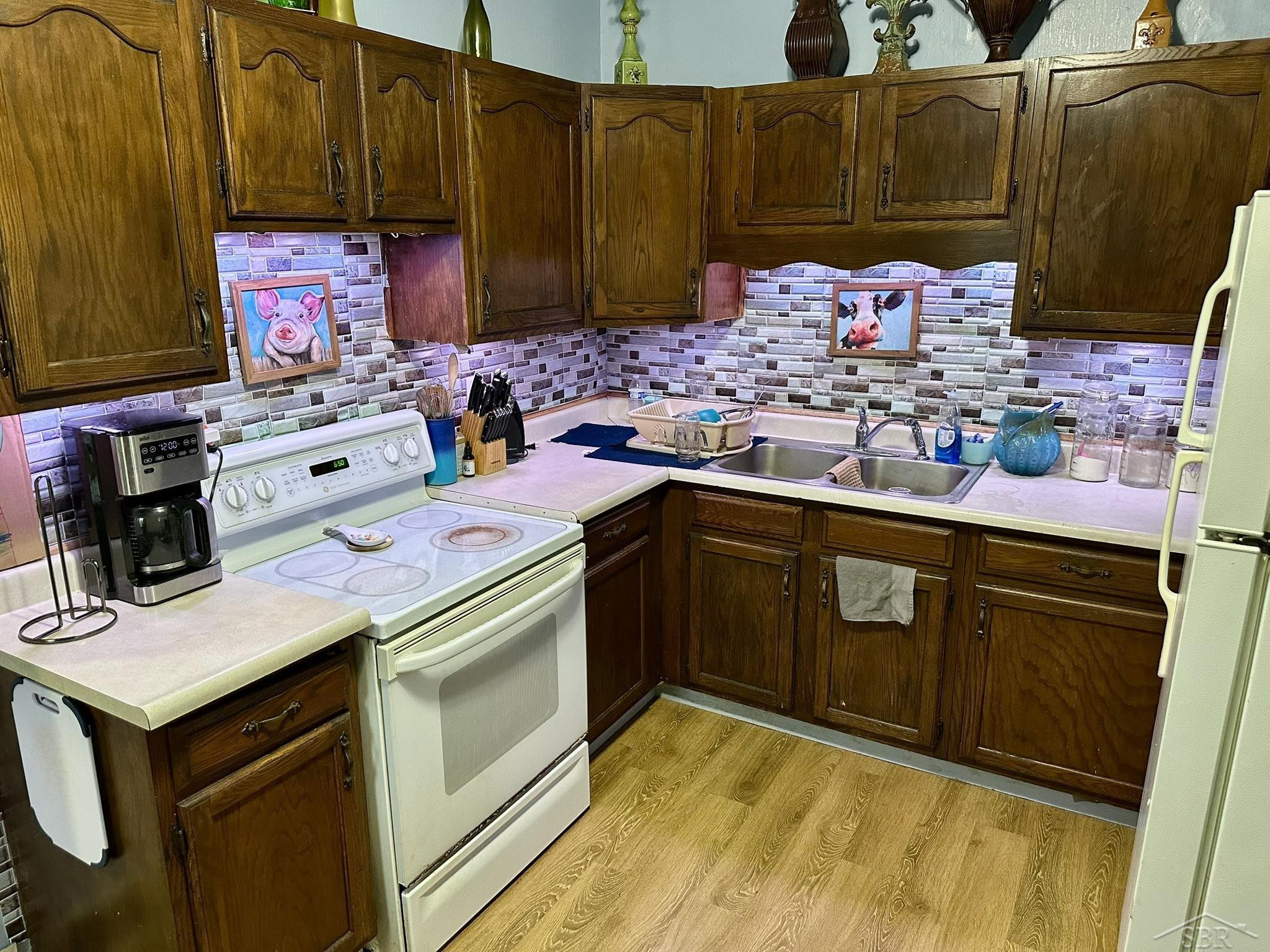 400 S Kiesel Street, Bay City, MI 48706 — Photo 9