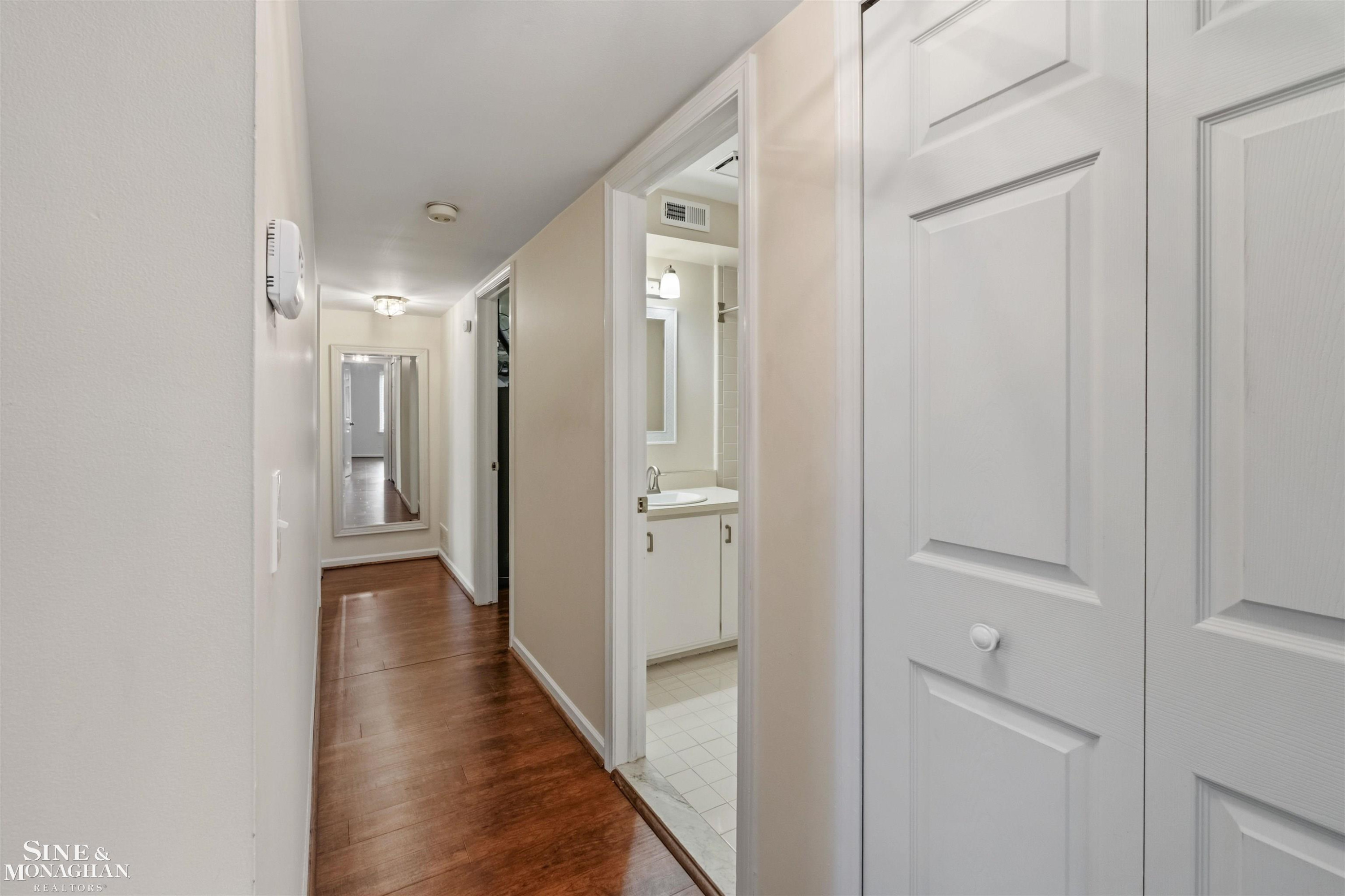 936 Country Club Drive, Saint Clair Shores, MI 48082 — Photo 16