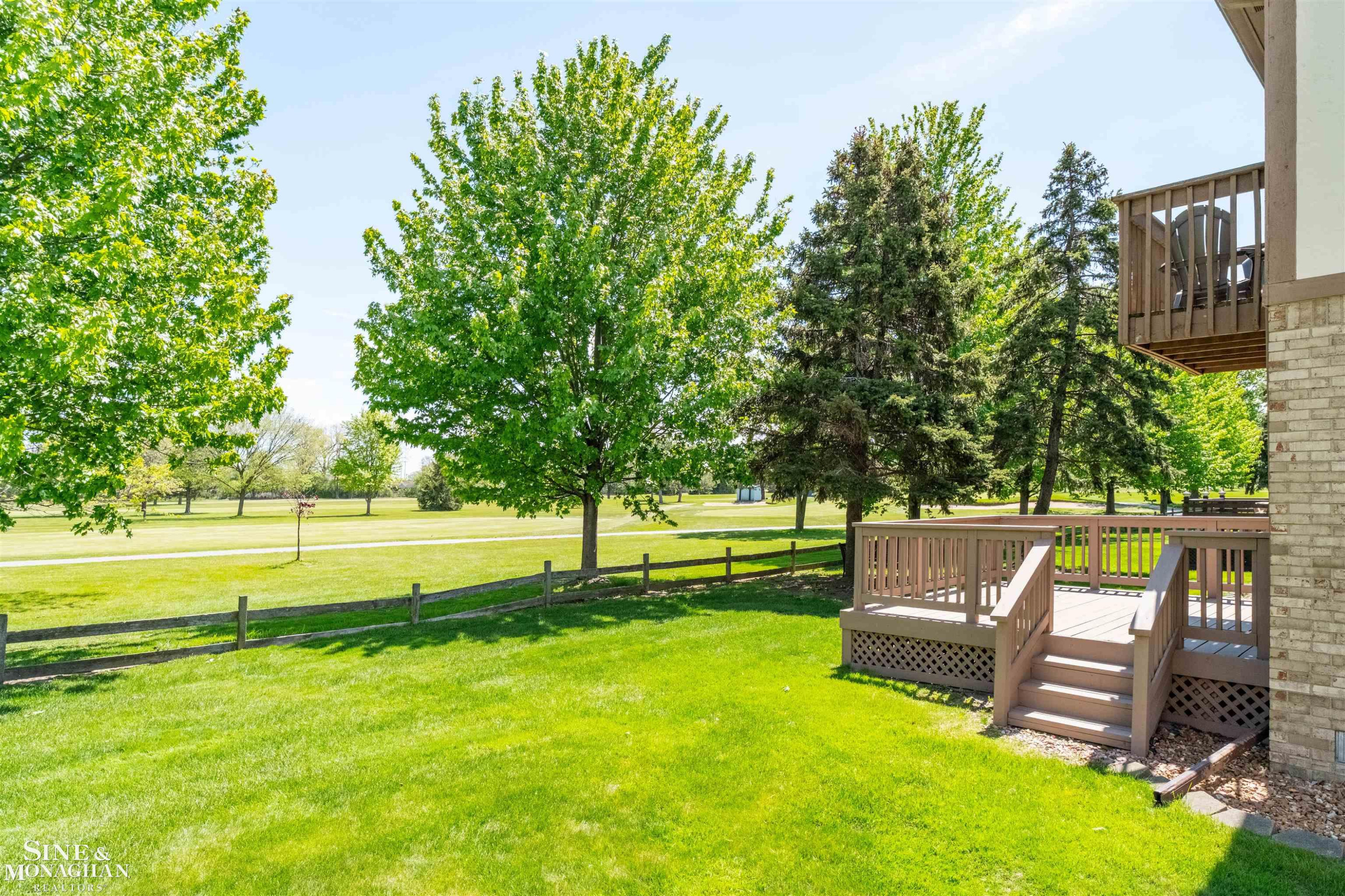936 Country Club Drive, Saint Clair Shores, MI 48082 — Photo 30