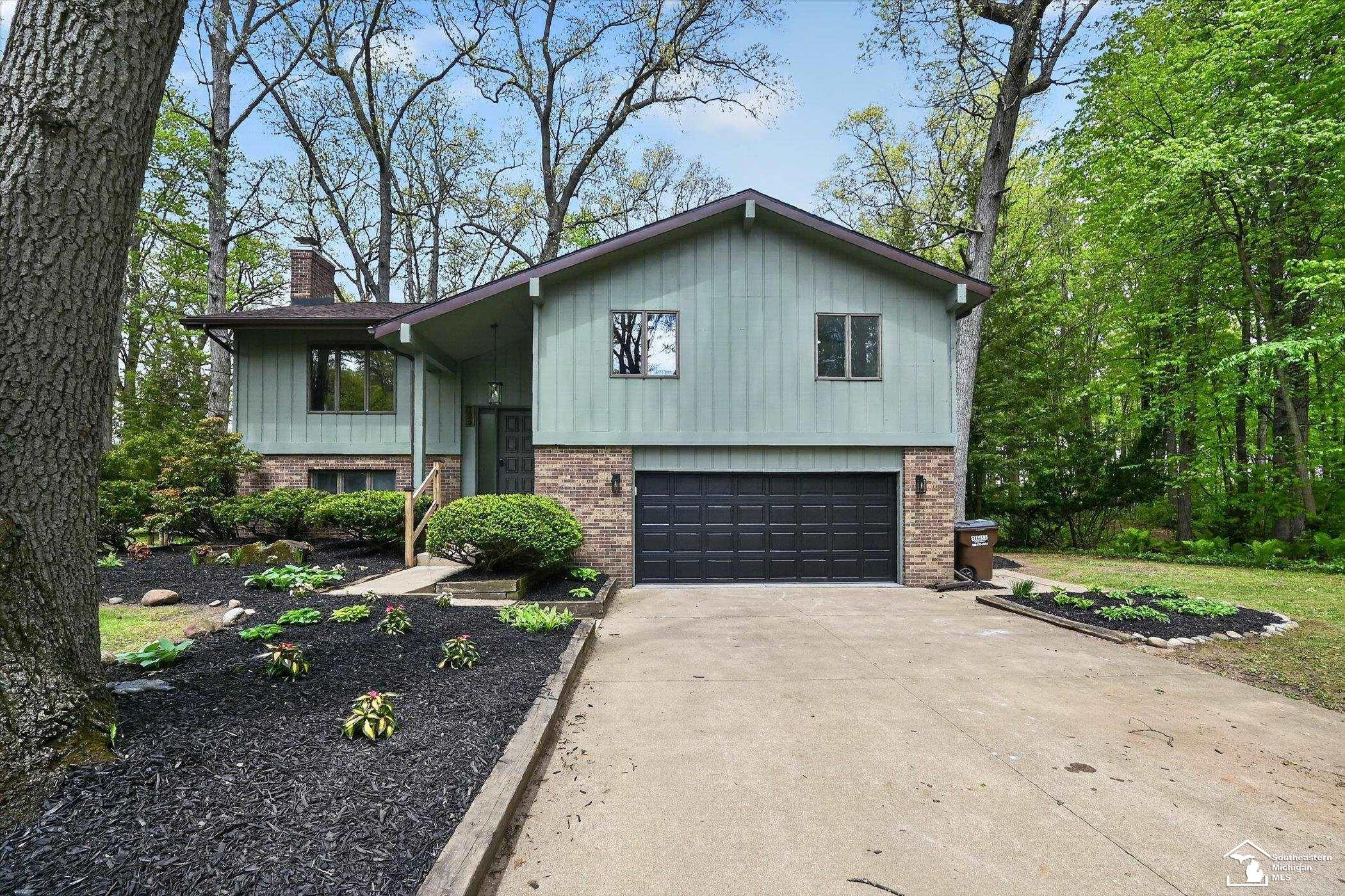 1882 Brookwood Lane, Temperance, MI 48182 — Photo 4