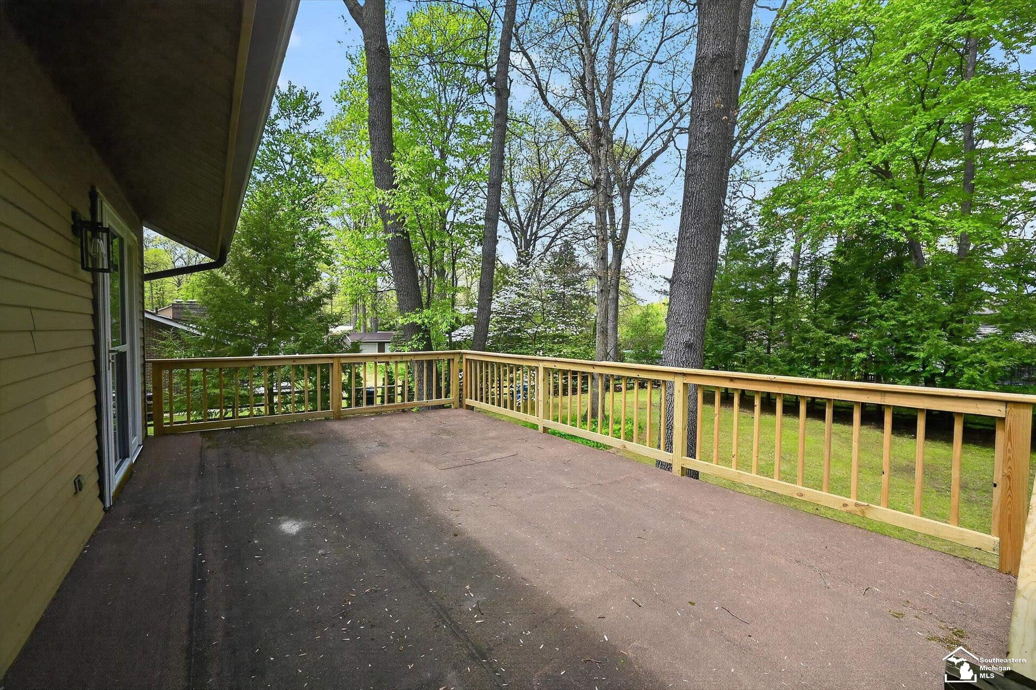 1882 Brookwood Lane, Temperance, MI 48182 — Photo 48