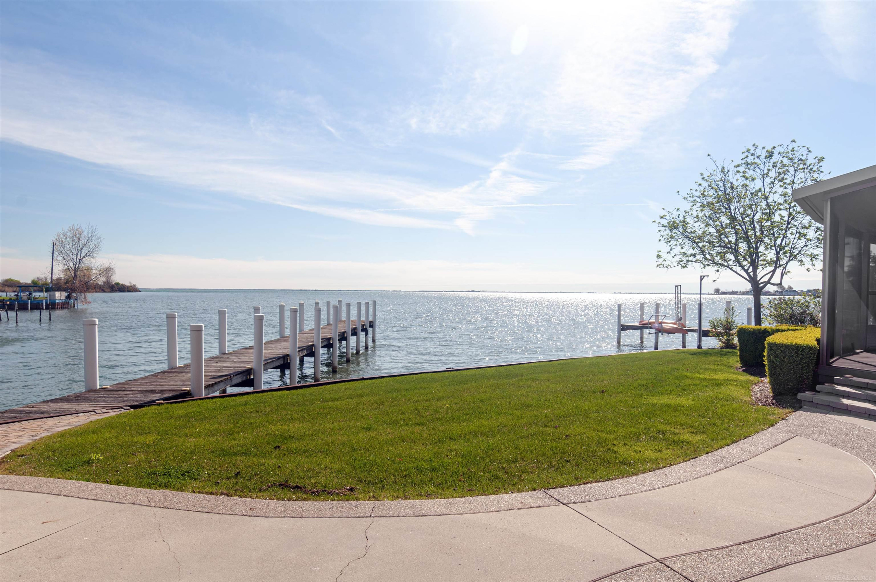 41614 Conger Bay Street, MI — Photo 6