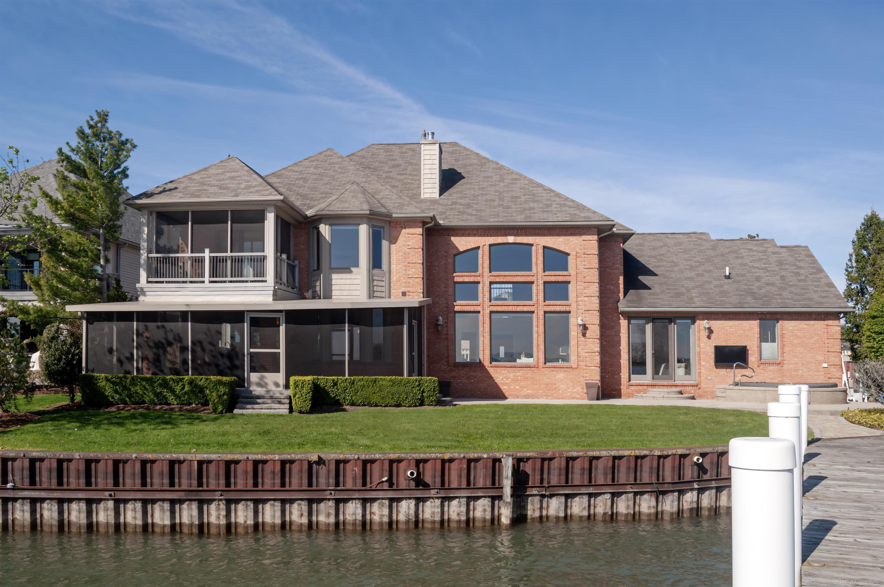 41614 Conger Bay Street, MI — Photo 11