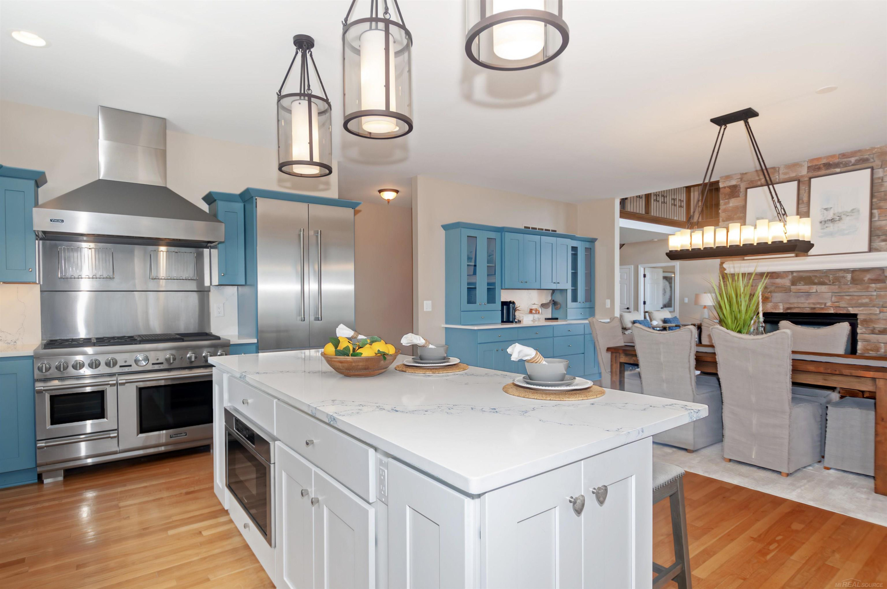 41614 Conger Bay Street, MI — Photo 28