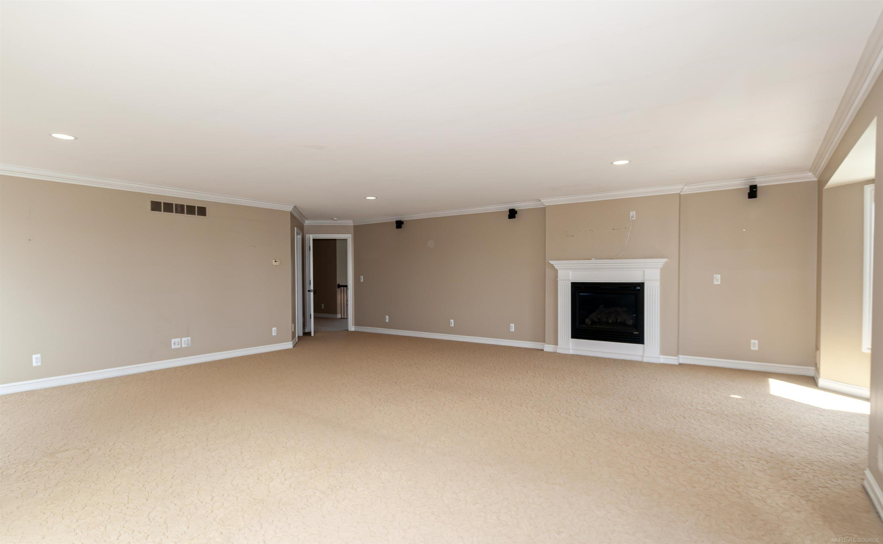 41614 Conger Bay Street, MI — Photo 69