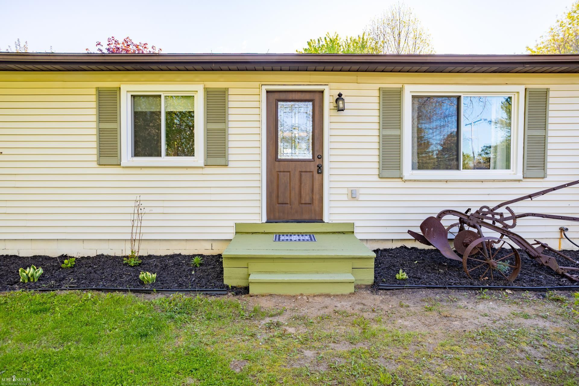 6816 S Delaney Road, Owosso, MI 48867 — Photo 3