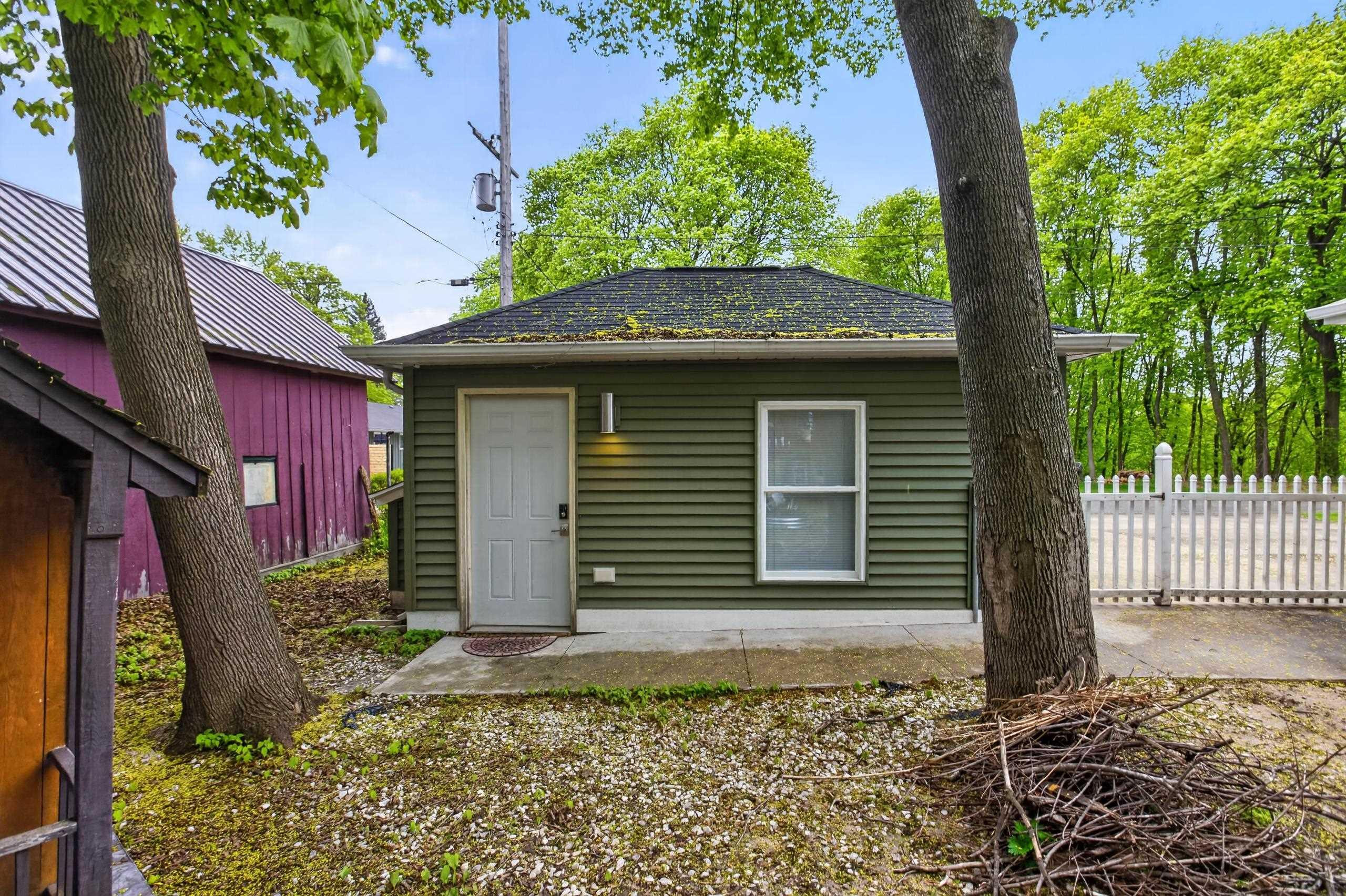 345 S Arcade Street, Gladwin, MI 48624 — Photo 27