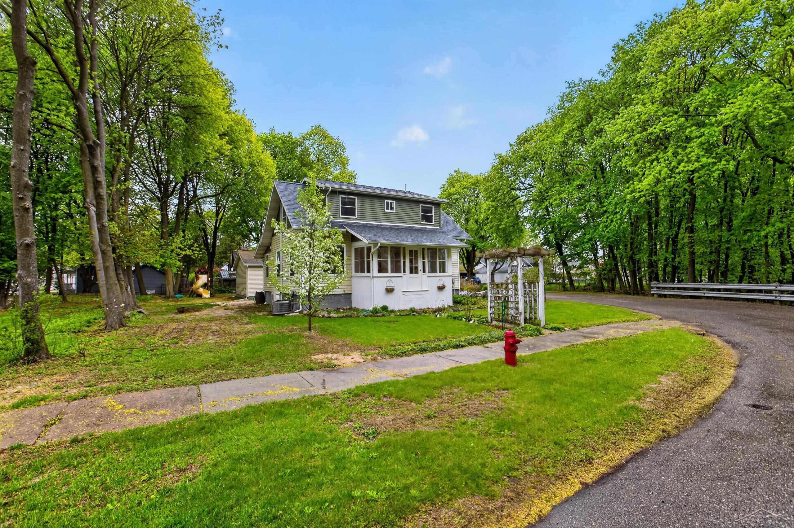 345 S Arcade Street, Gladwin, MI 48624 — Photo 46