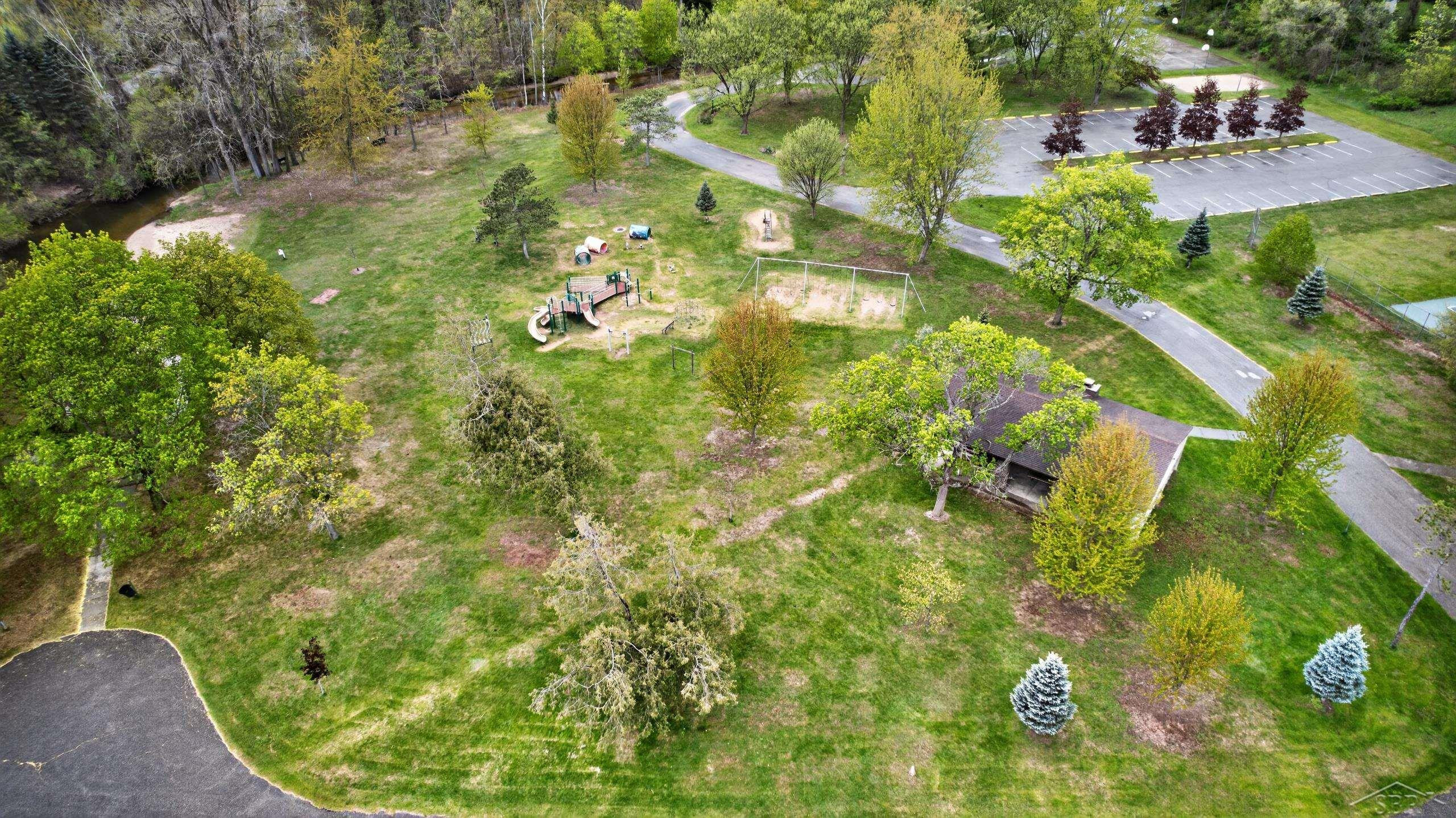 345 S Arcade Street, Gladwin, MI 48624 — Photo 59