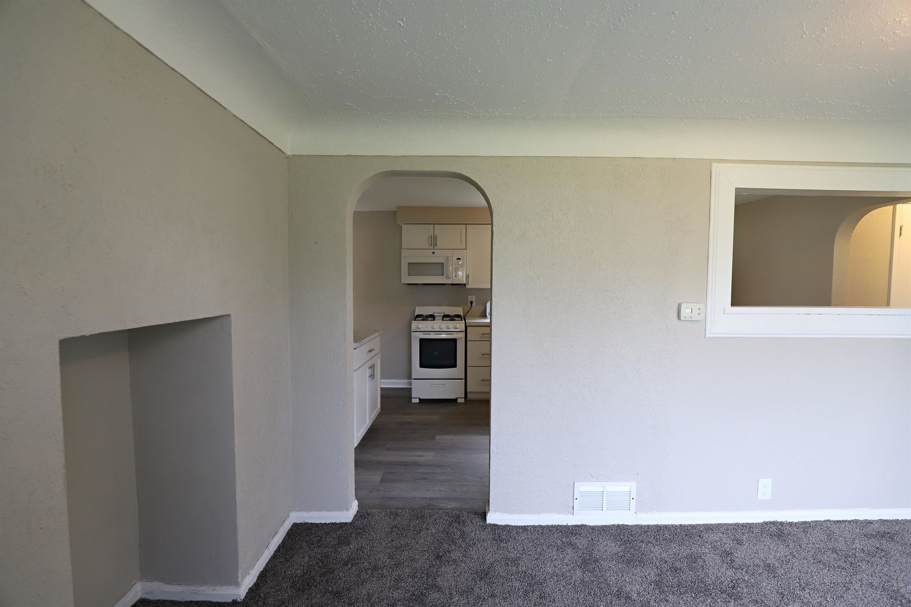 6109 Wendt Drive, Flint, MI 48507 — Photo 5