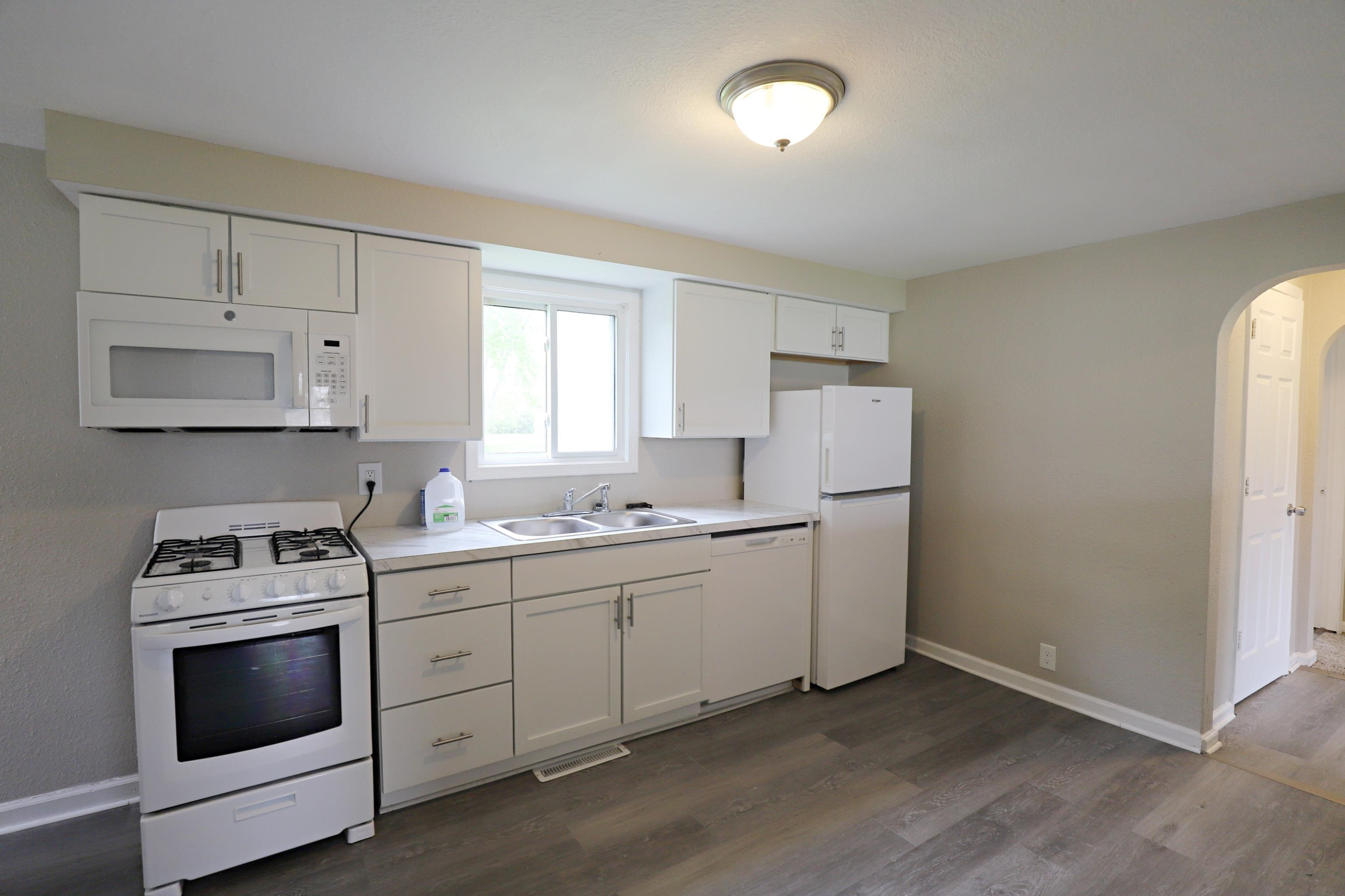 6109 Wendt Drive, Flint, MI 48507 — Photo 6