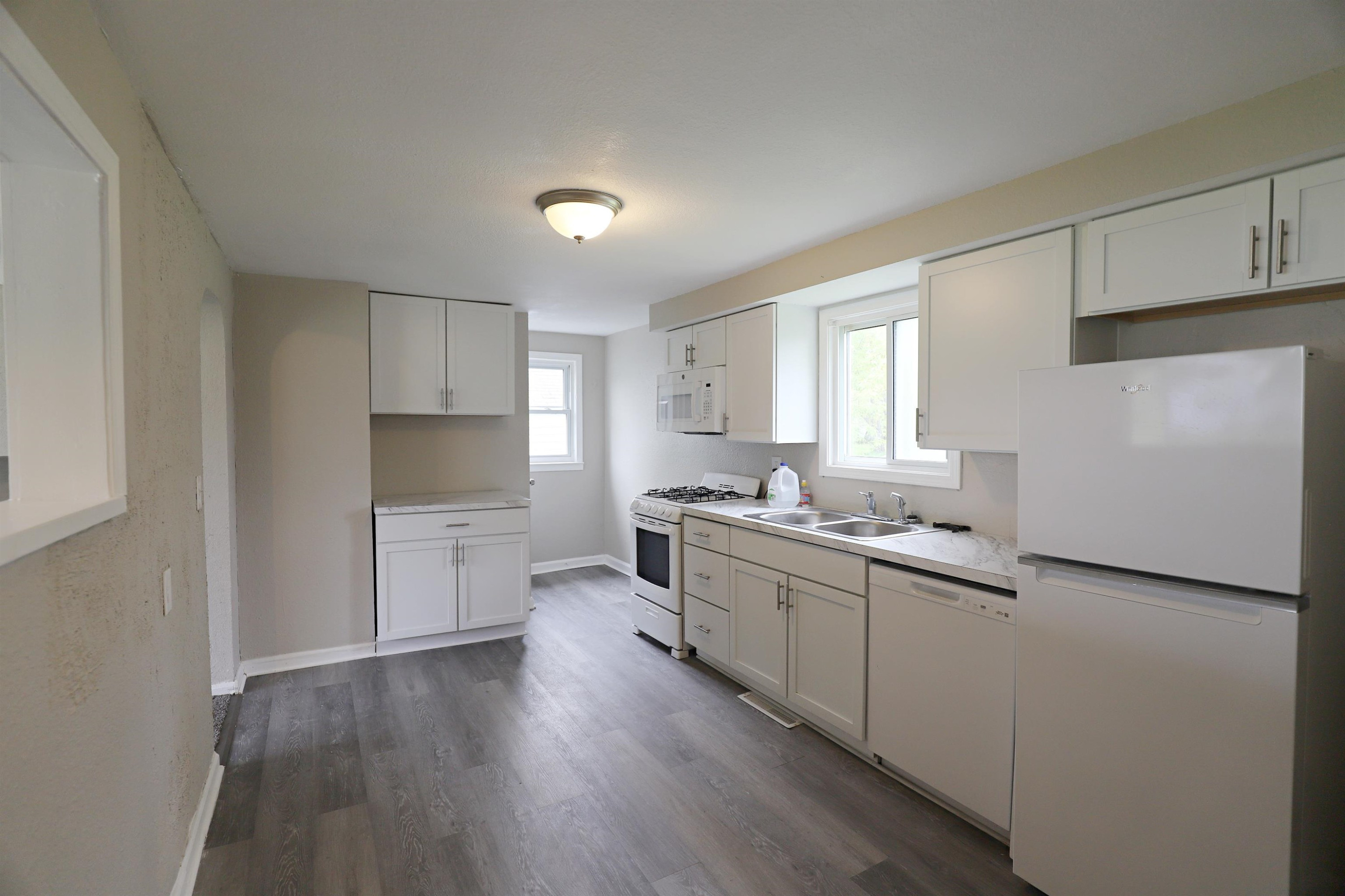6109 Wendt Drive, Flint, MI 48507 — Photo 7