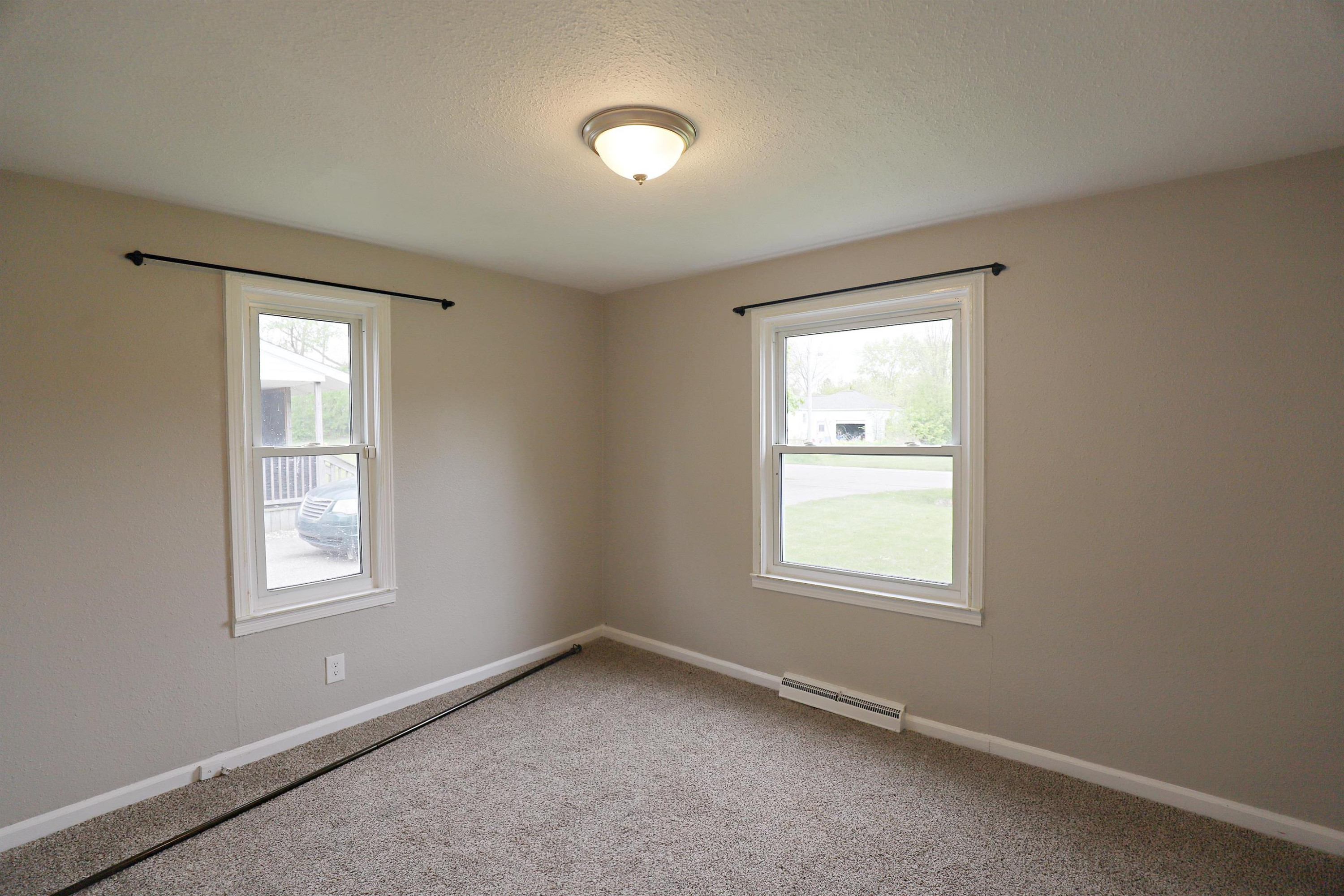 6109 Wendt Drive, Flint, MI 48507 — Photo 12