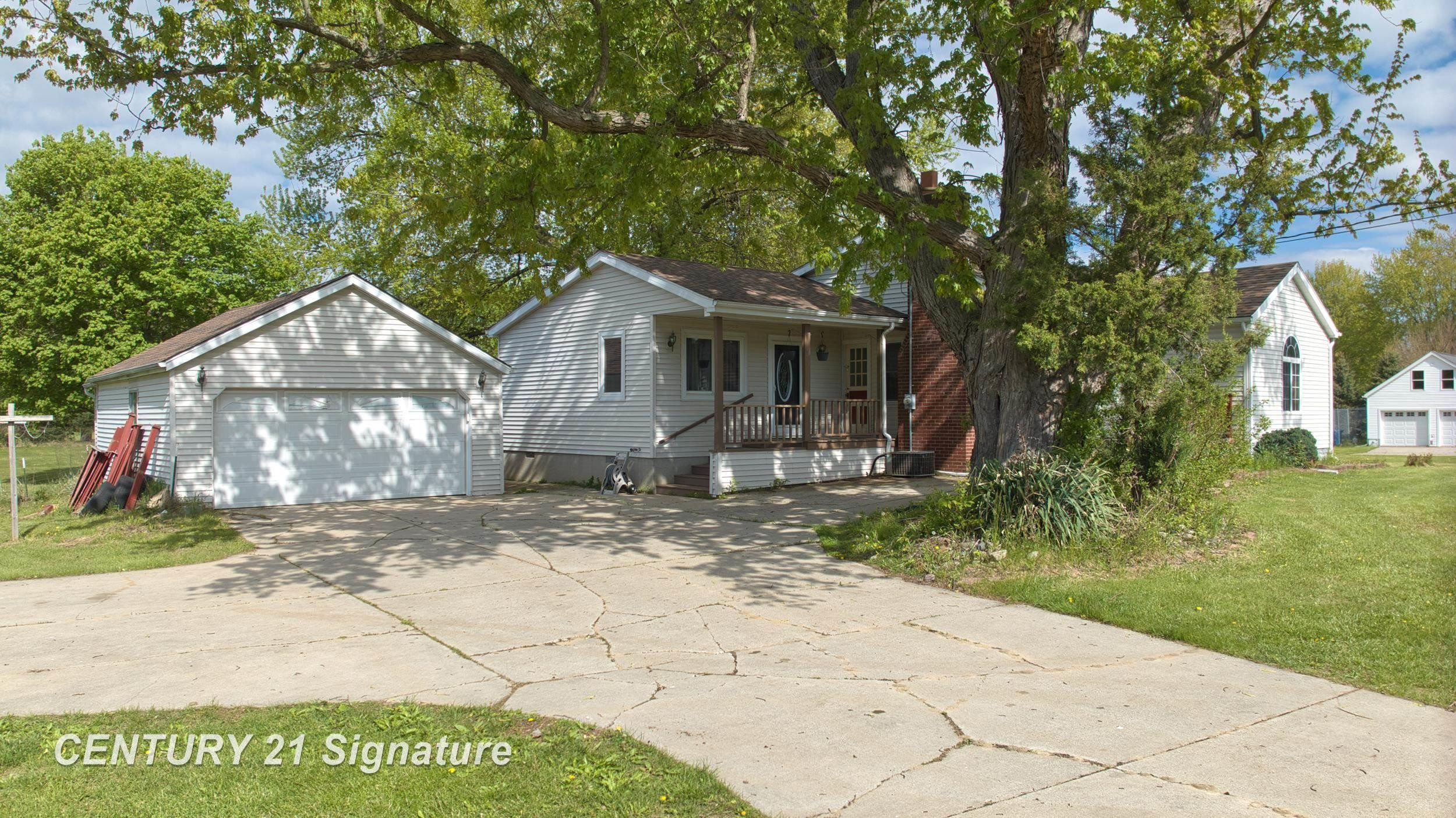 10021 Clio Road, Clio, MI 48420 — Photo 2