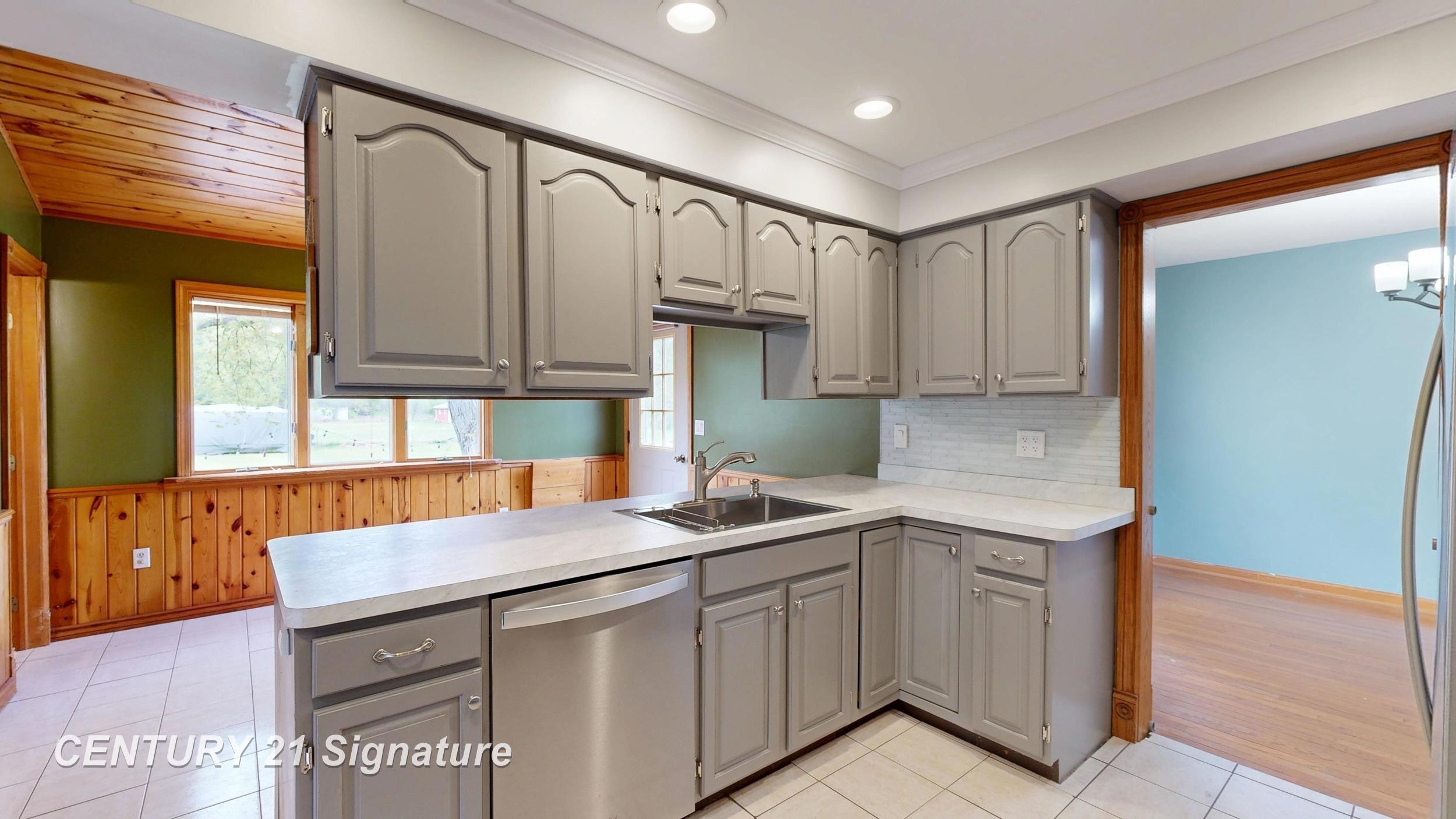 10021 Clio Road, Clio, MI 48420 — Photo 11