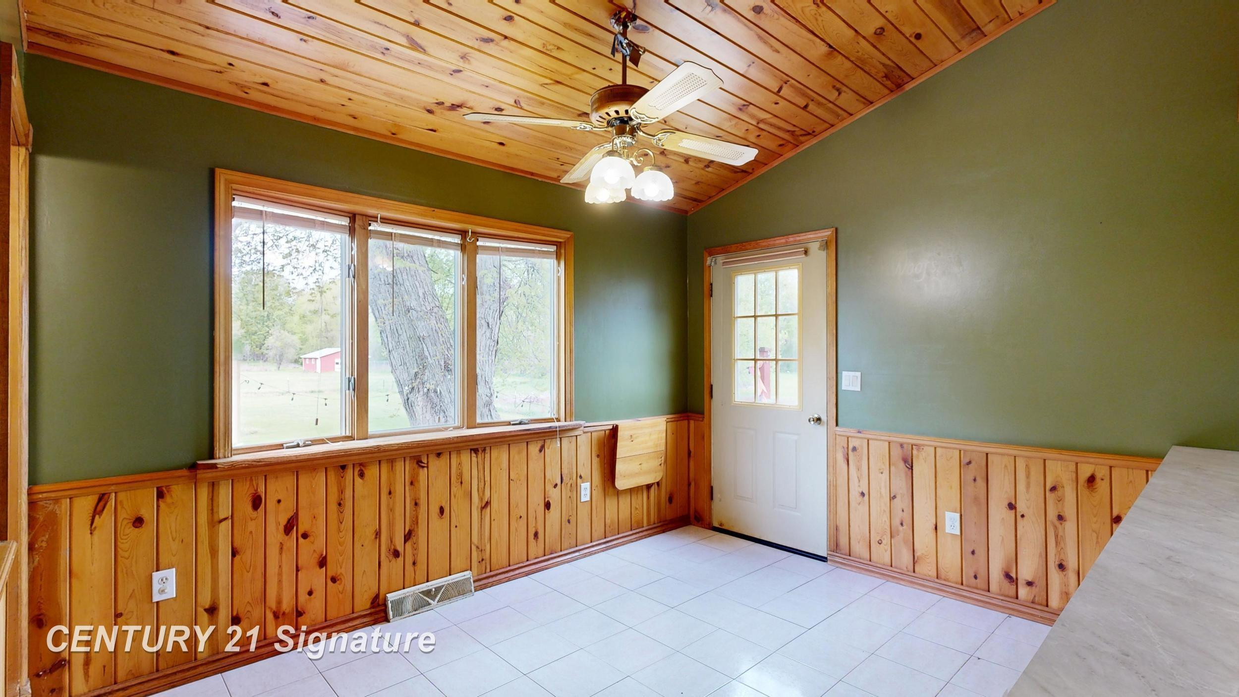 10021 Clio Road, Clio, MI 48420 — Photo 15