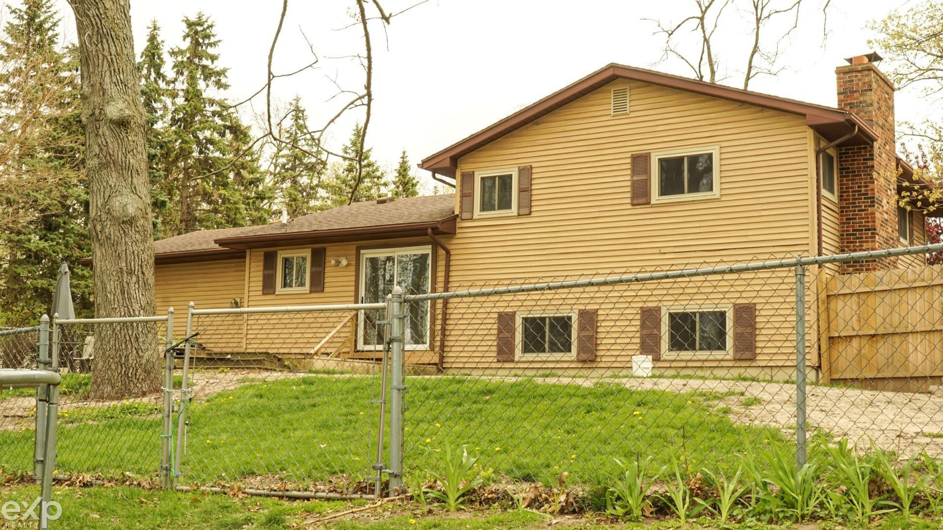 695 Knodt Road, Essexville, MI 48732 — Photo 4