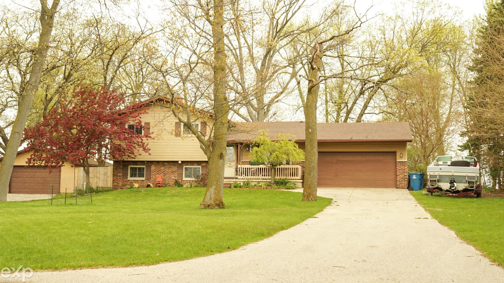 695 Knodt Road, Essexville, MI 48732 — Photo 12