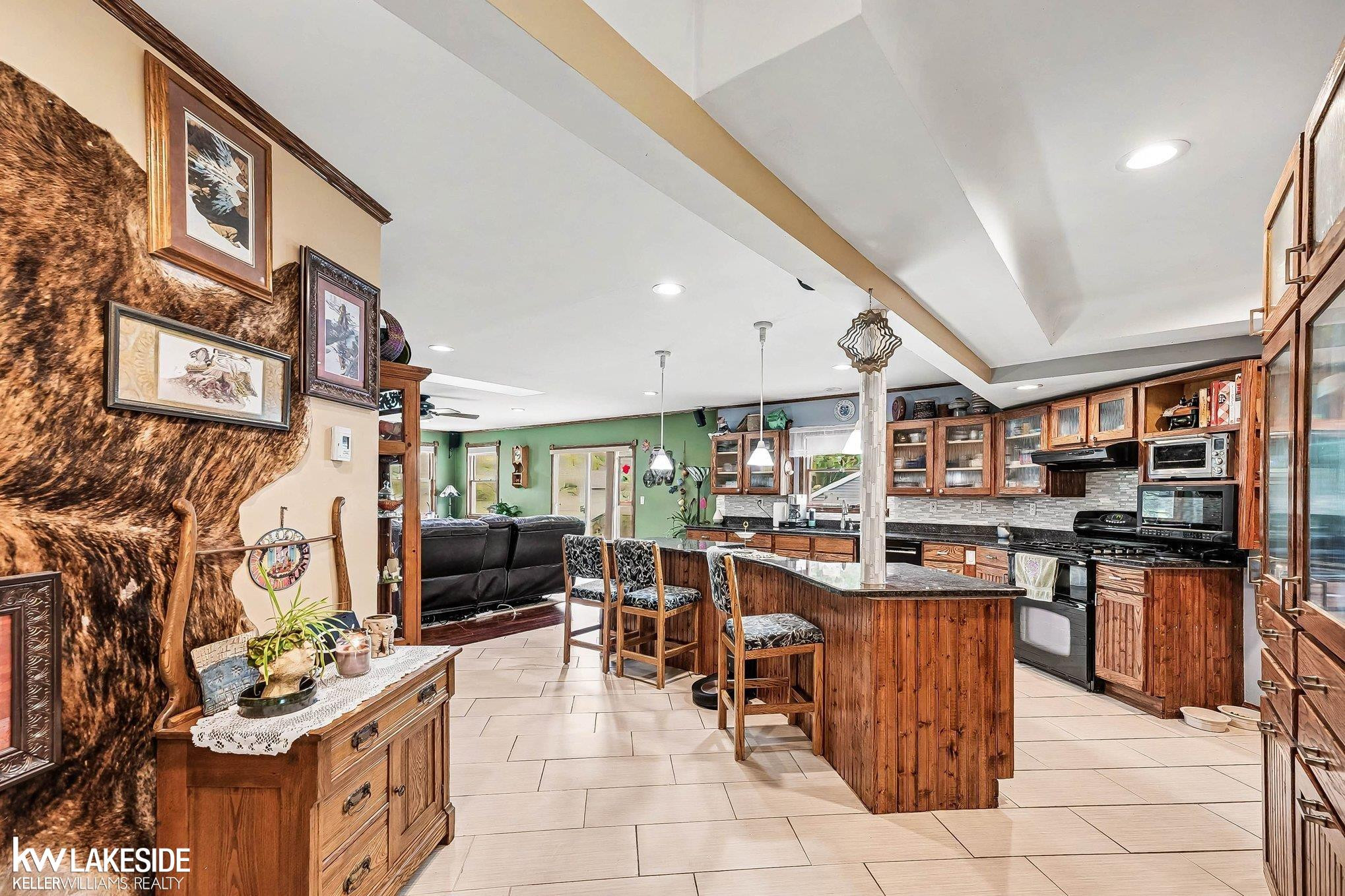 46502 Woodall Road, Shelby Twp, MI 48317 — Photo 15