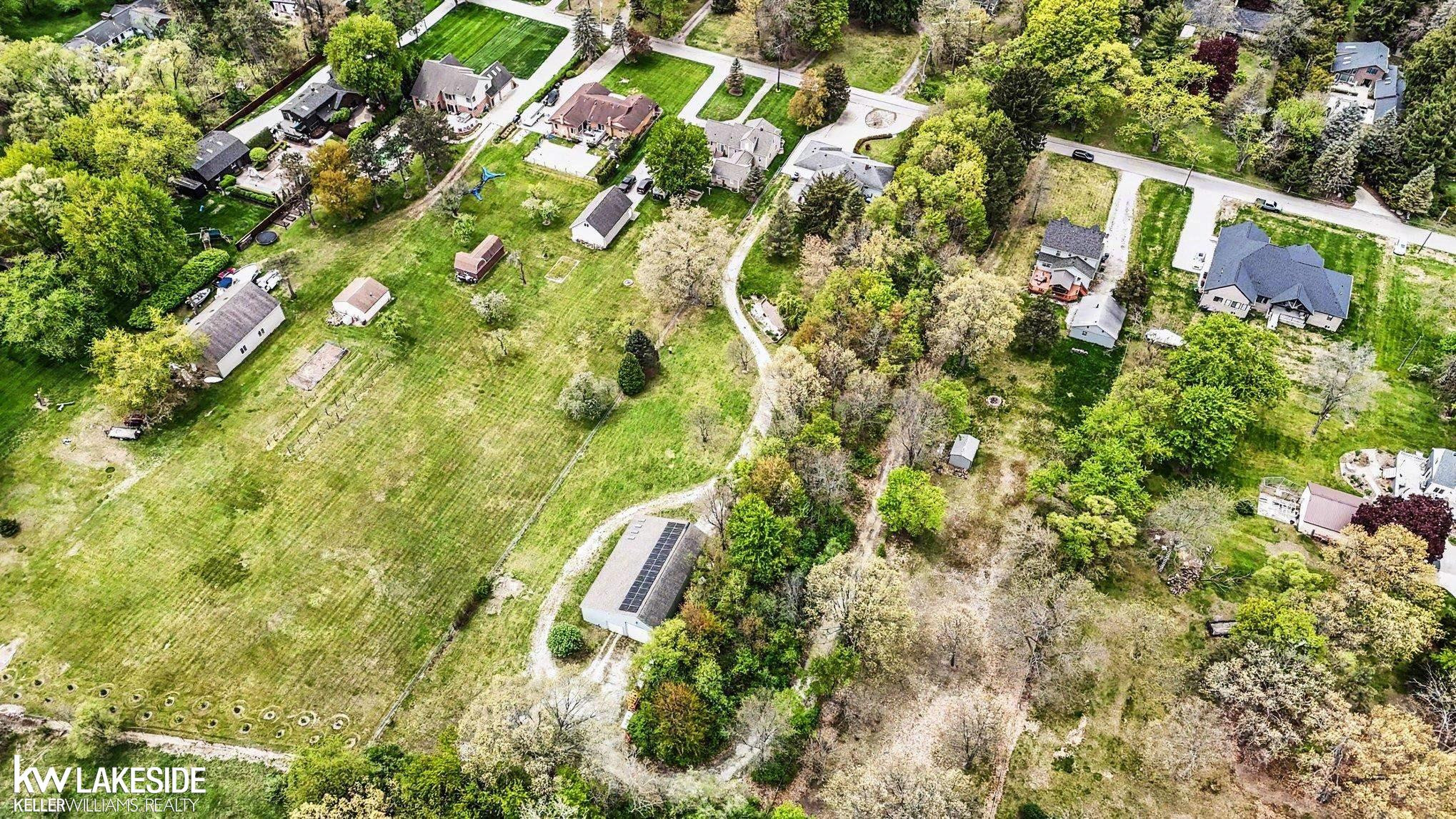 46502 Woodall Road, Shelby Twp, MI 48317 — Photo 44