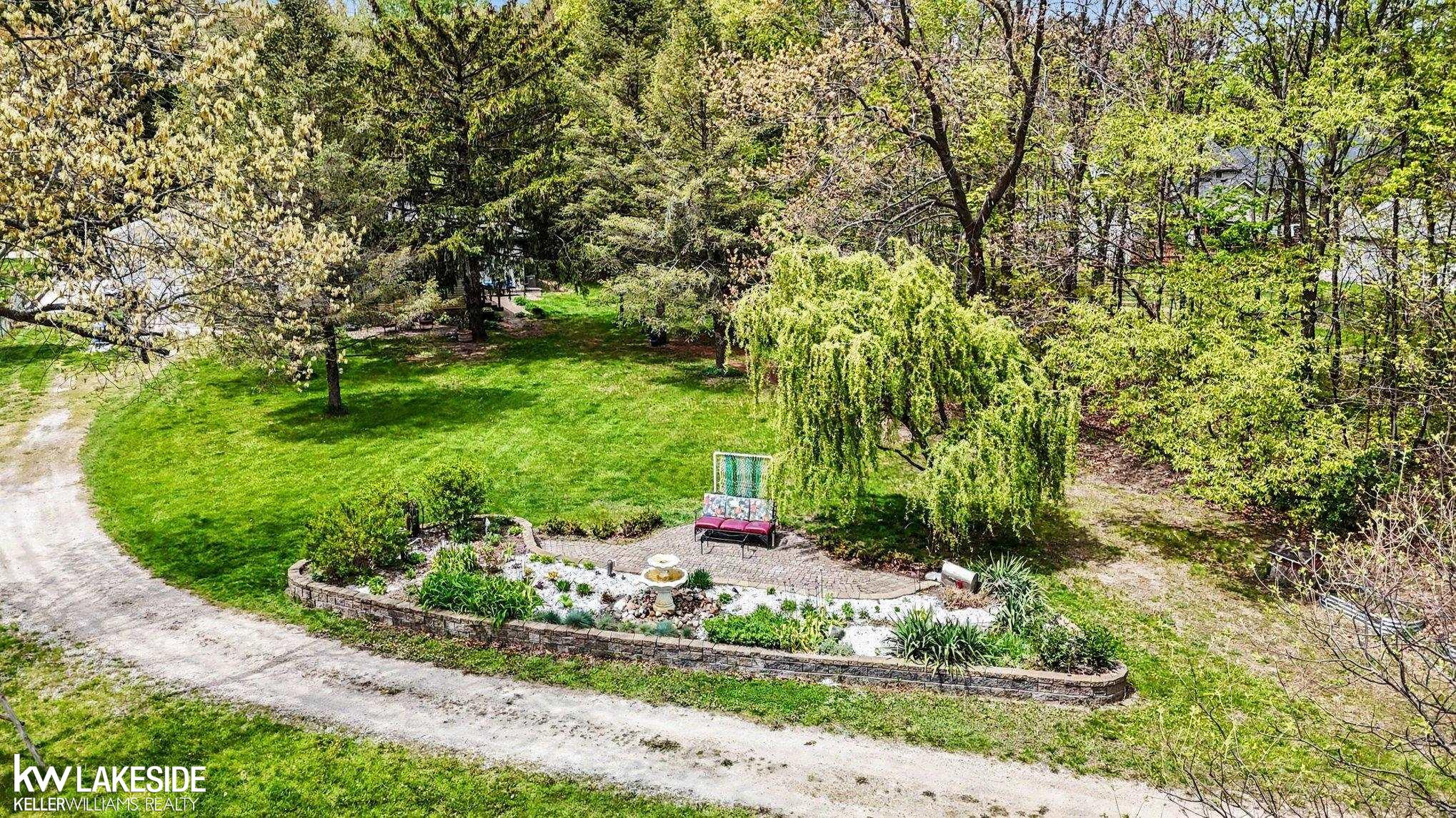 46502 Woodall Road, Shelby Twp, MI 48317 — Photo 45