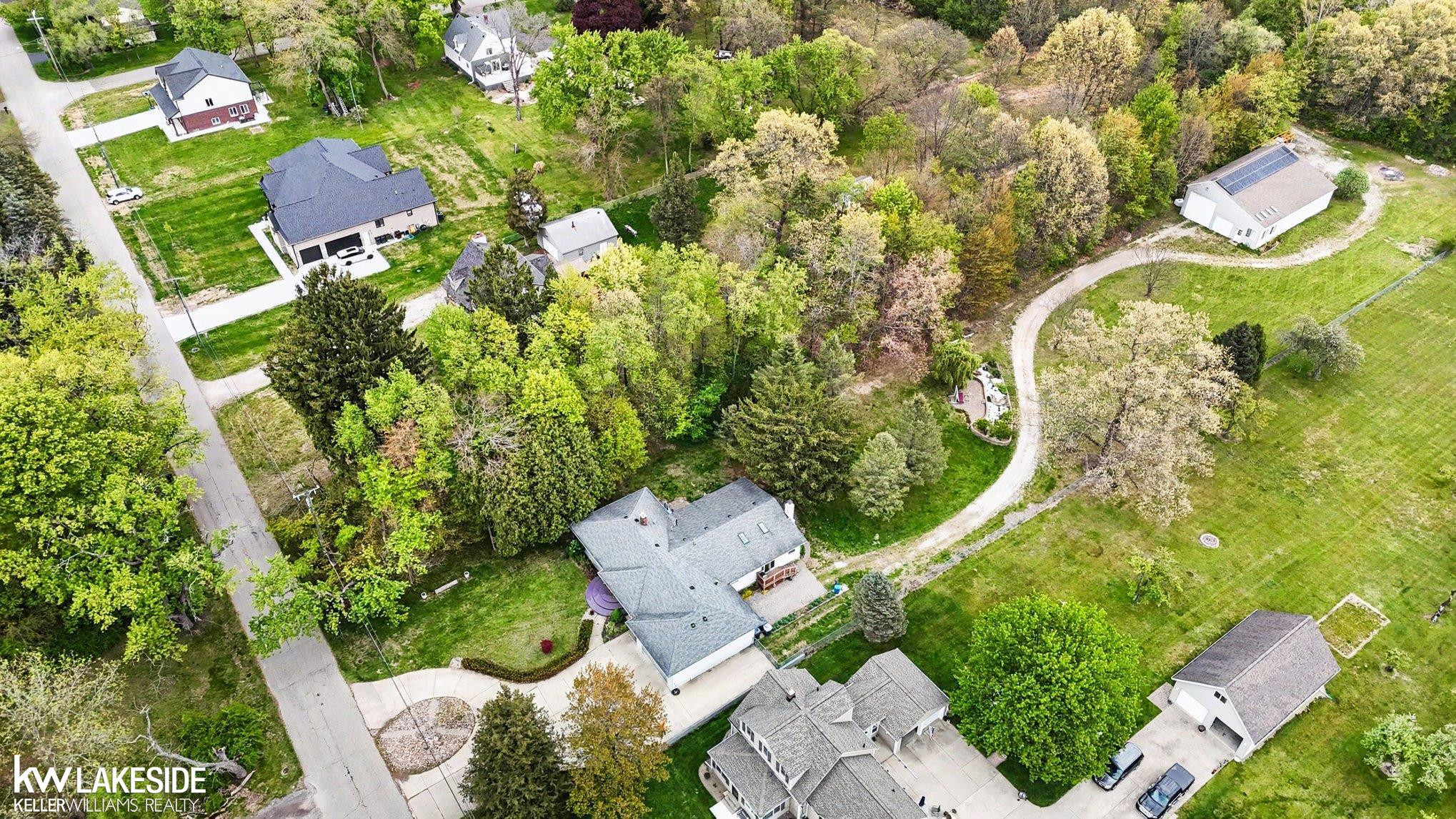 46502 Woodall Road, Shelby Twp, MI 48317 — Photo 46