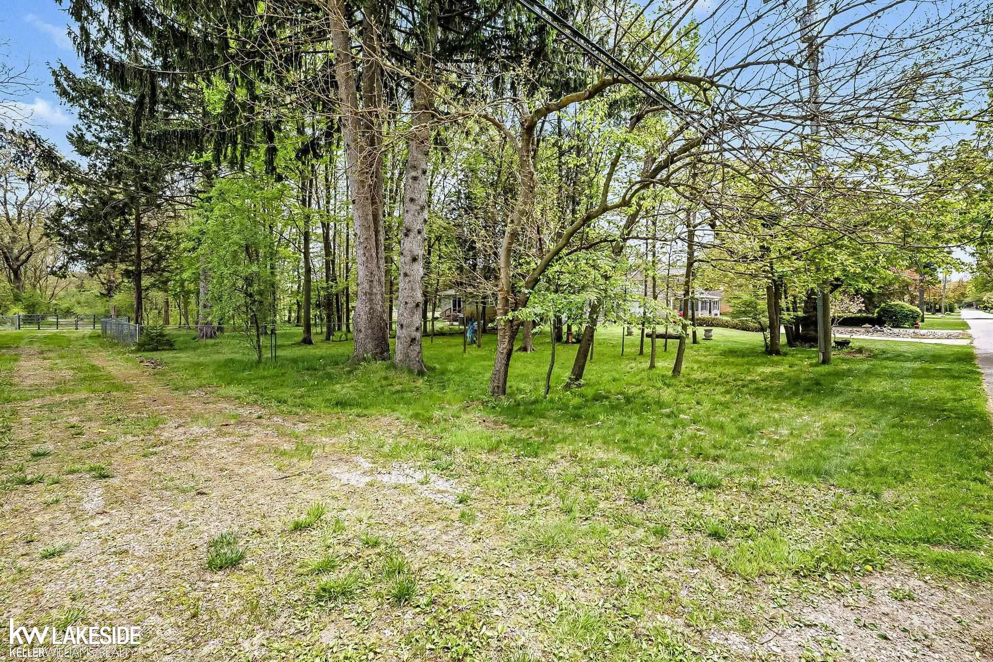 46502 Woodall Road, Shelby Twp, MI 48317 — Photo 52