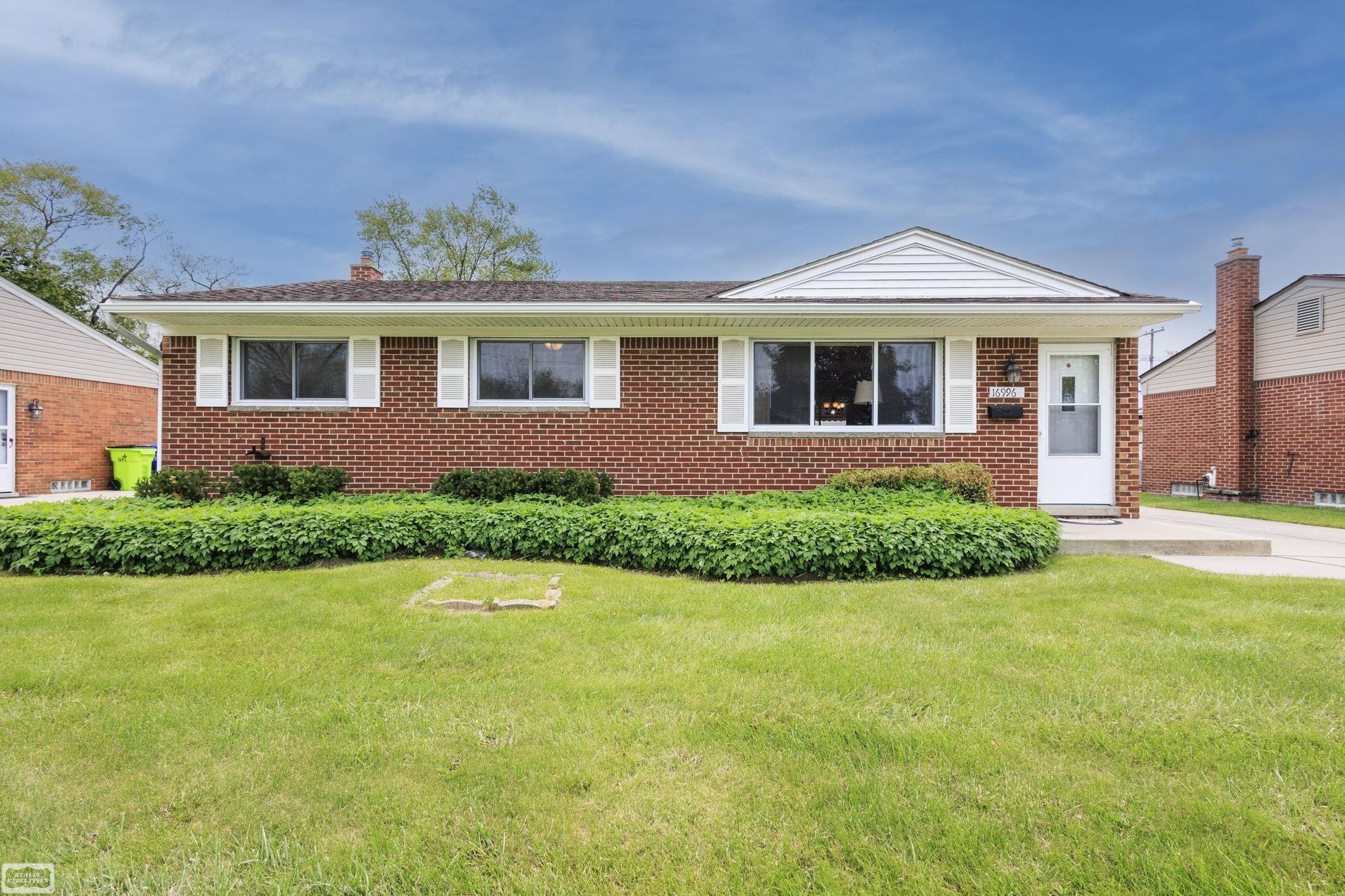 16996 Grettel Avenue, Fraser, MI 48026 — front exterior