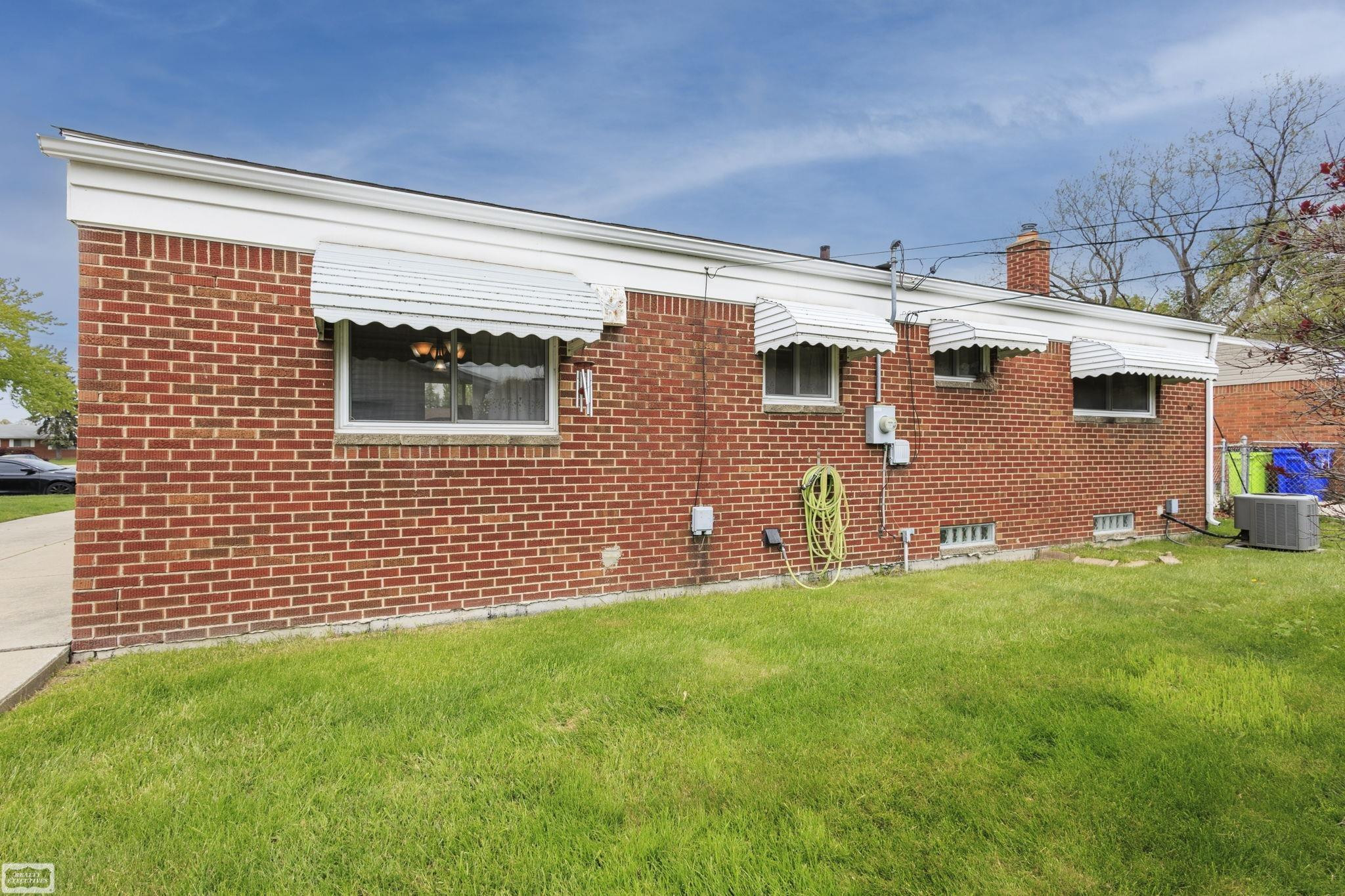 16996 Grettel Avenue, Fraser, MI 48026 — Photo 8