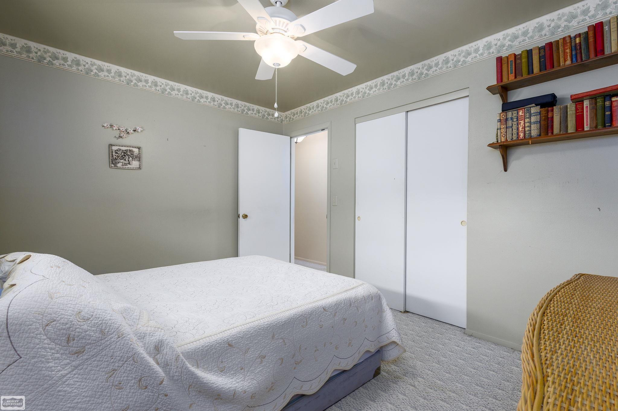16996 Grettel Avenue, Fraser, MI 48026 — Photo 18