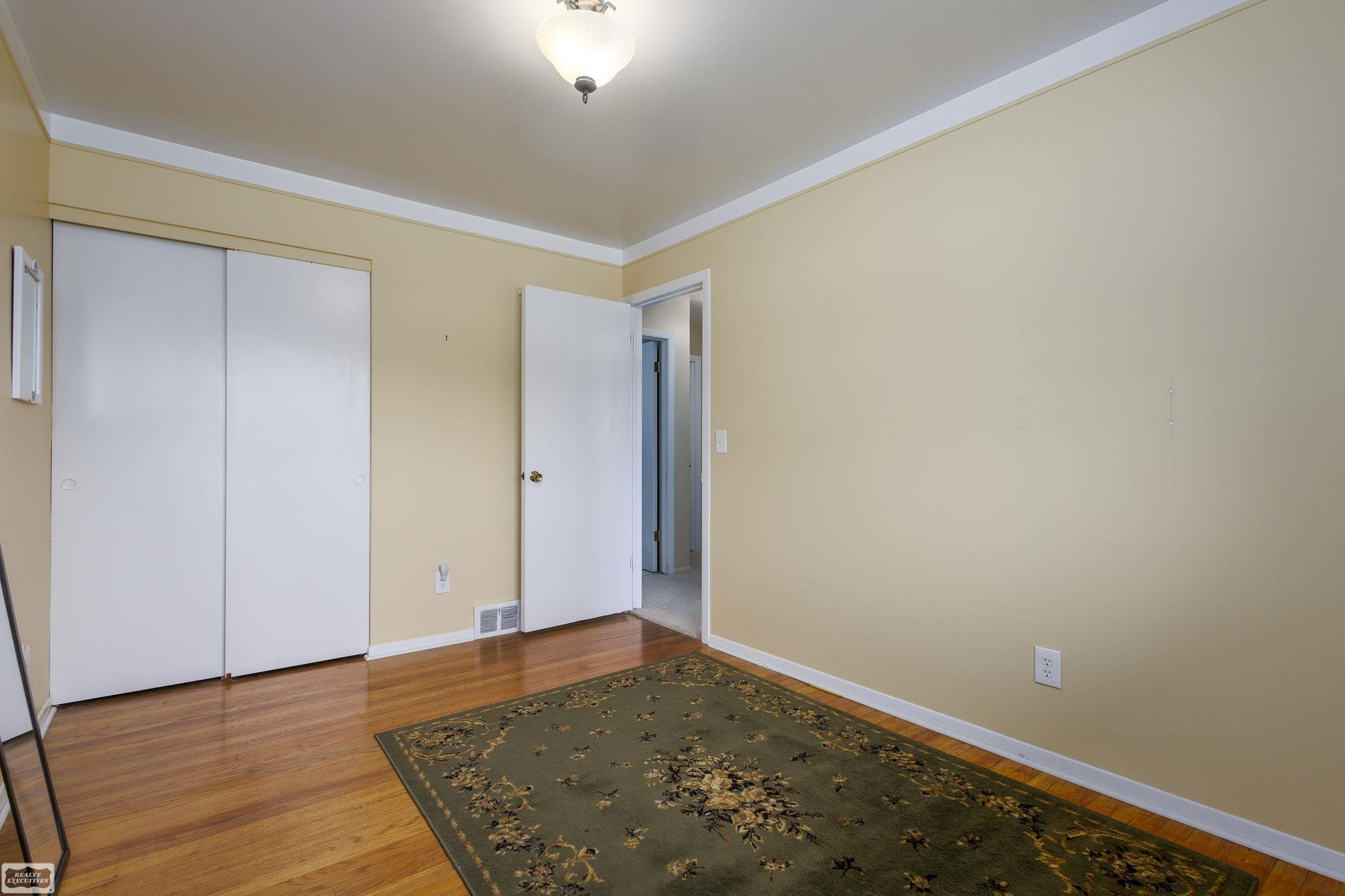 16996 Grettel Avenue, Fraser, MI 48026 — Photo 22