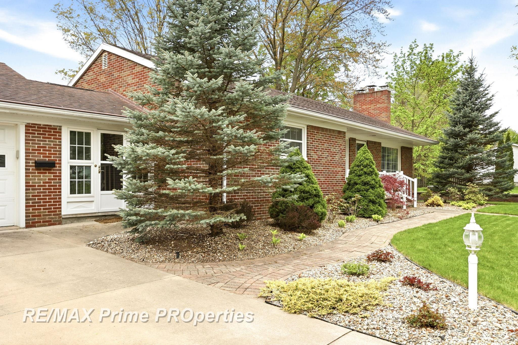 725 W Frank Street, Caro, MI 48723 — Photo 48