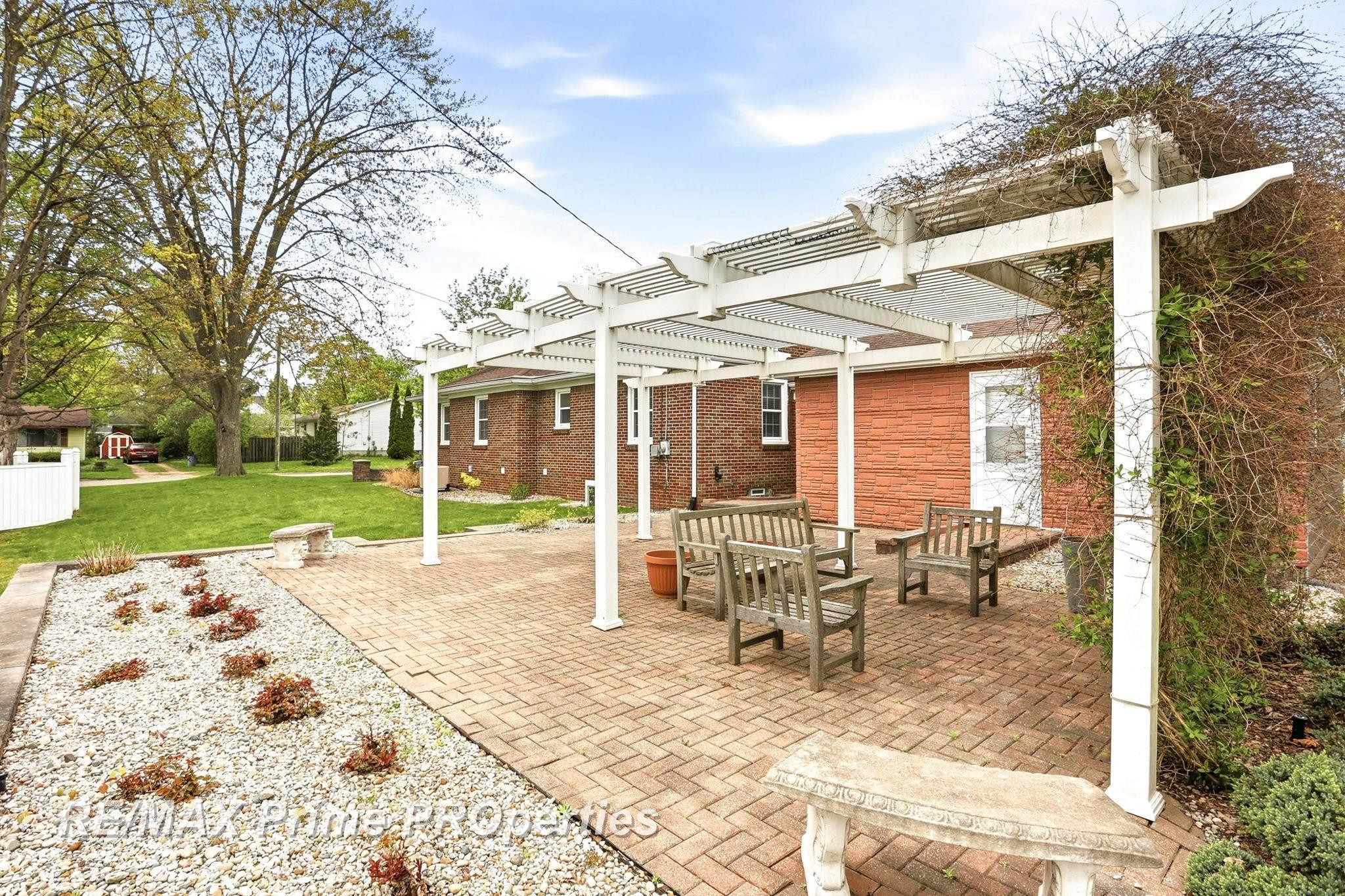725 W Frank Street, Caro, MI 48723 — Photo 56