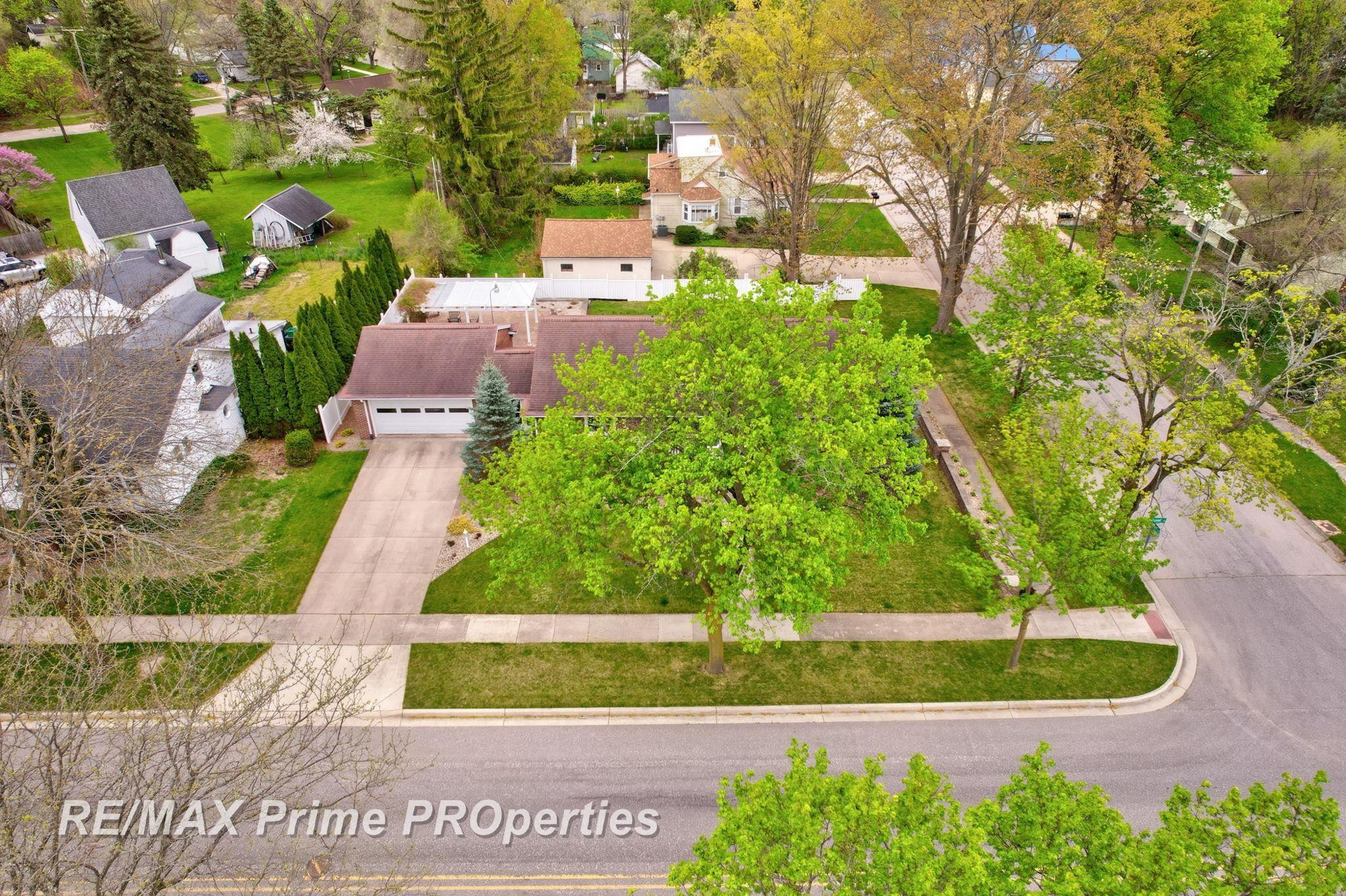725 W Frank Street, Caro, MI 48723 — Photo 60