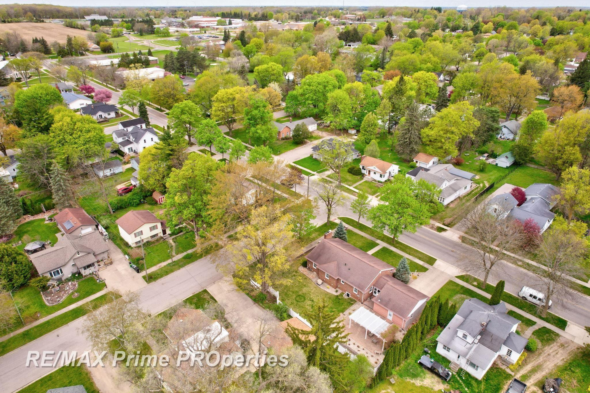 725 W Frank Street, Caro, MI 48723 — Photo 64