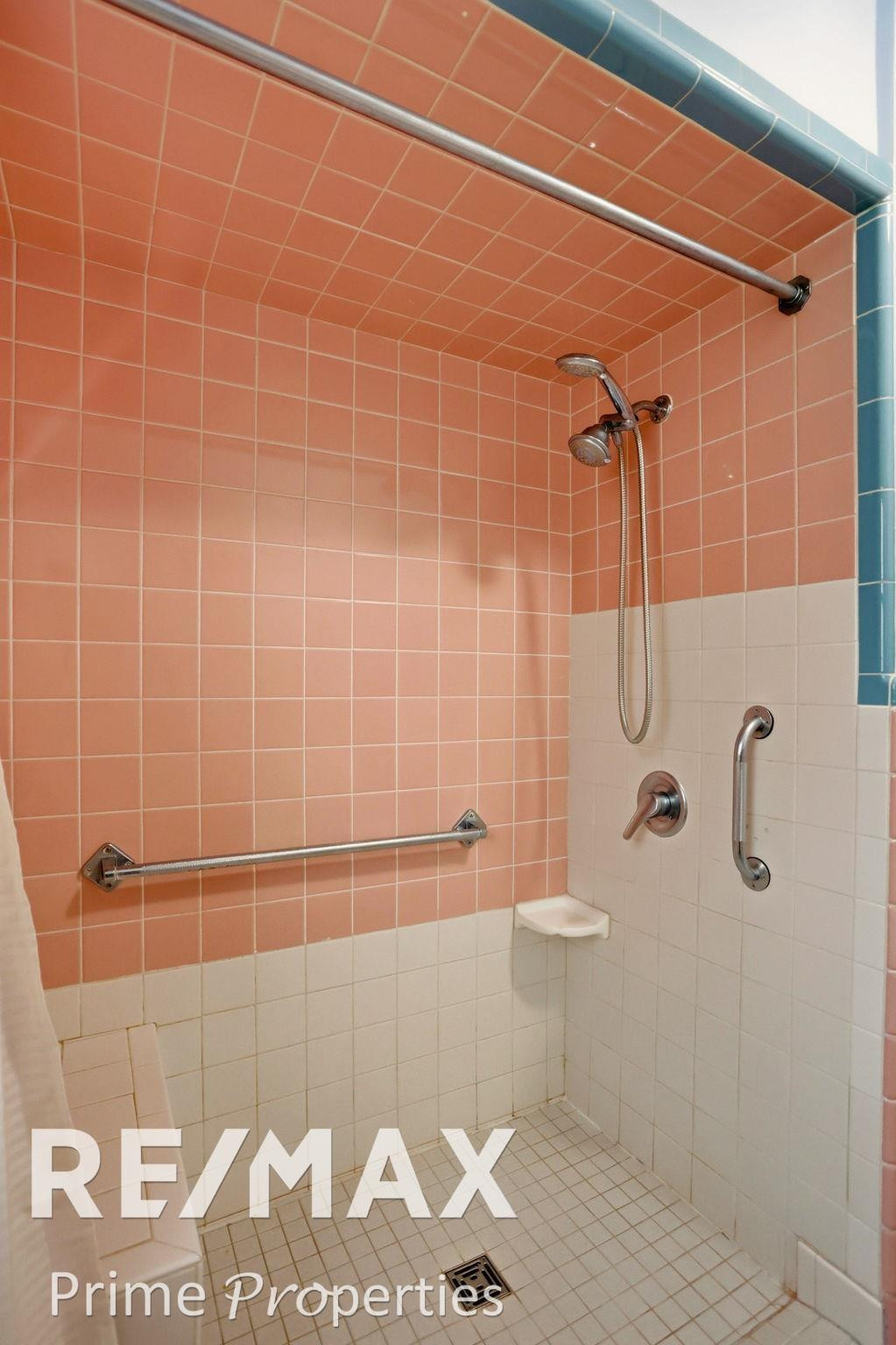 725 W Frank Street, Caro, MI 48723 — Photo 28