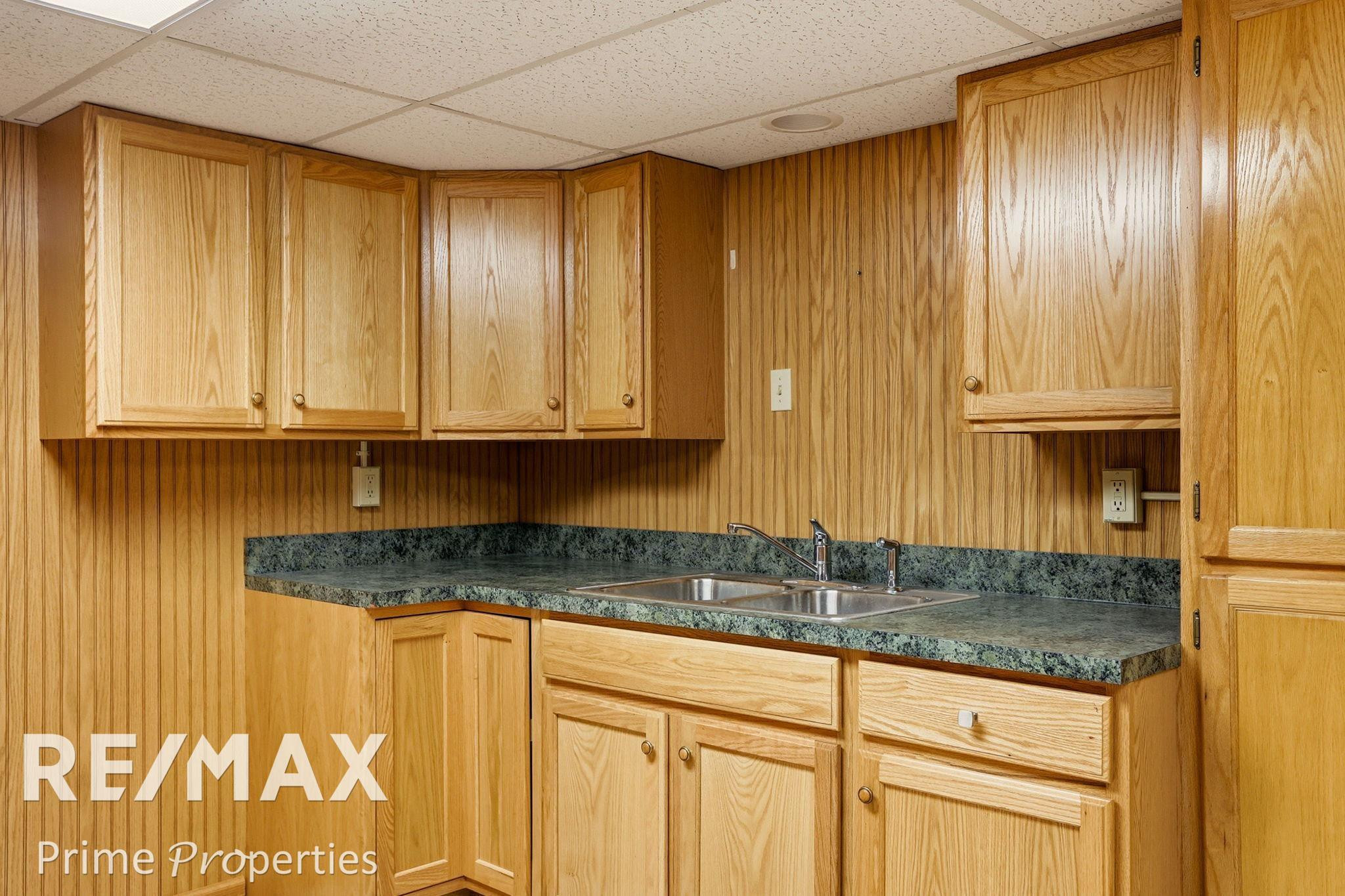 725 W Frank Street, Caro, MI 48723 — Photo 36