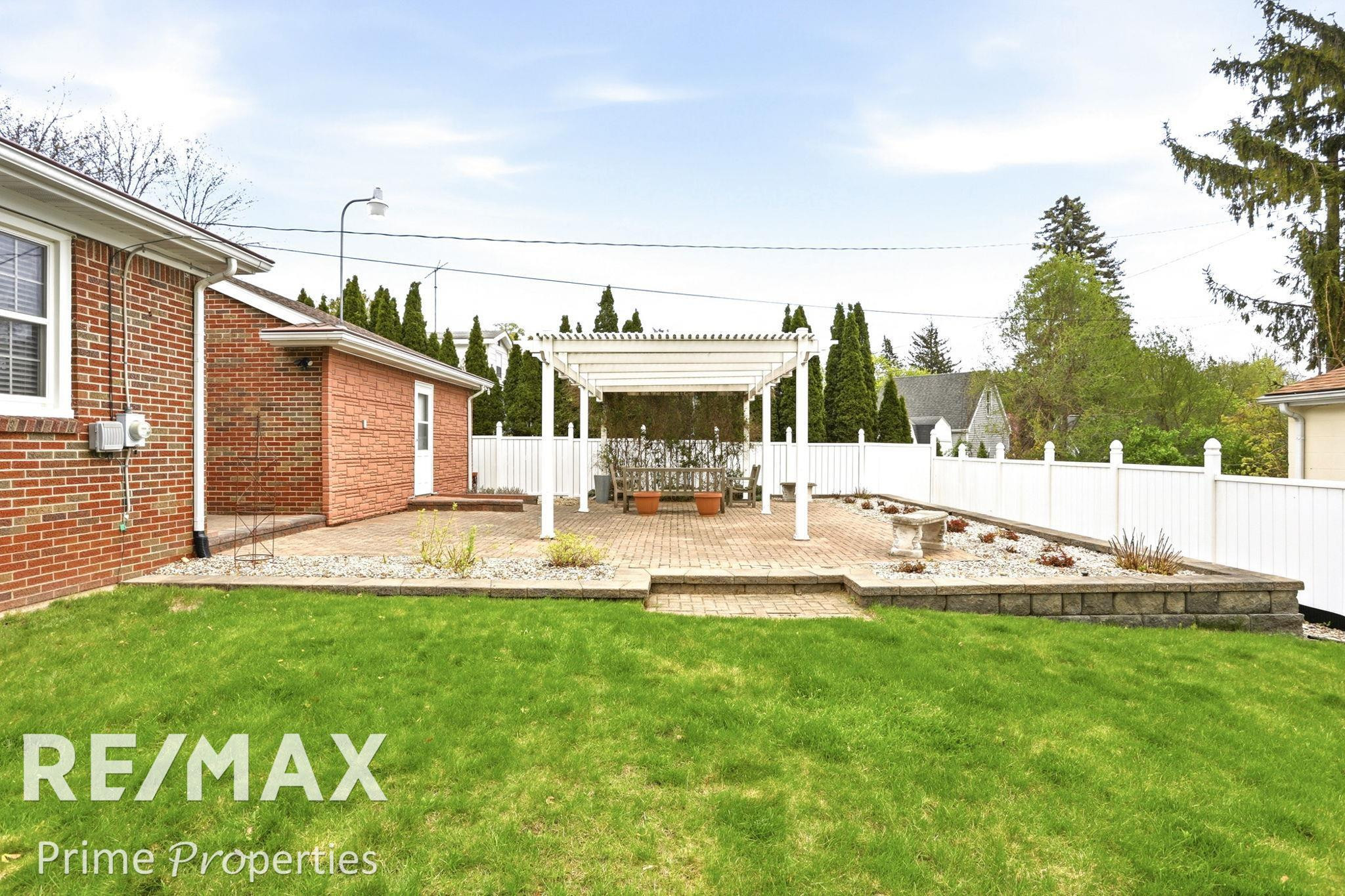 725 W Frank Street, Caro, MI 48723 — Photo 51