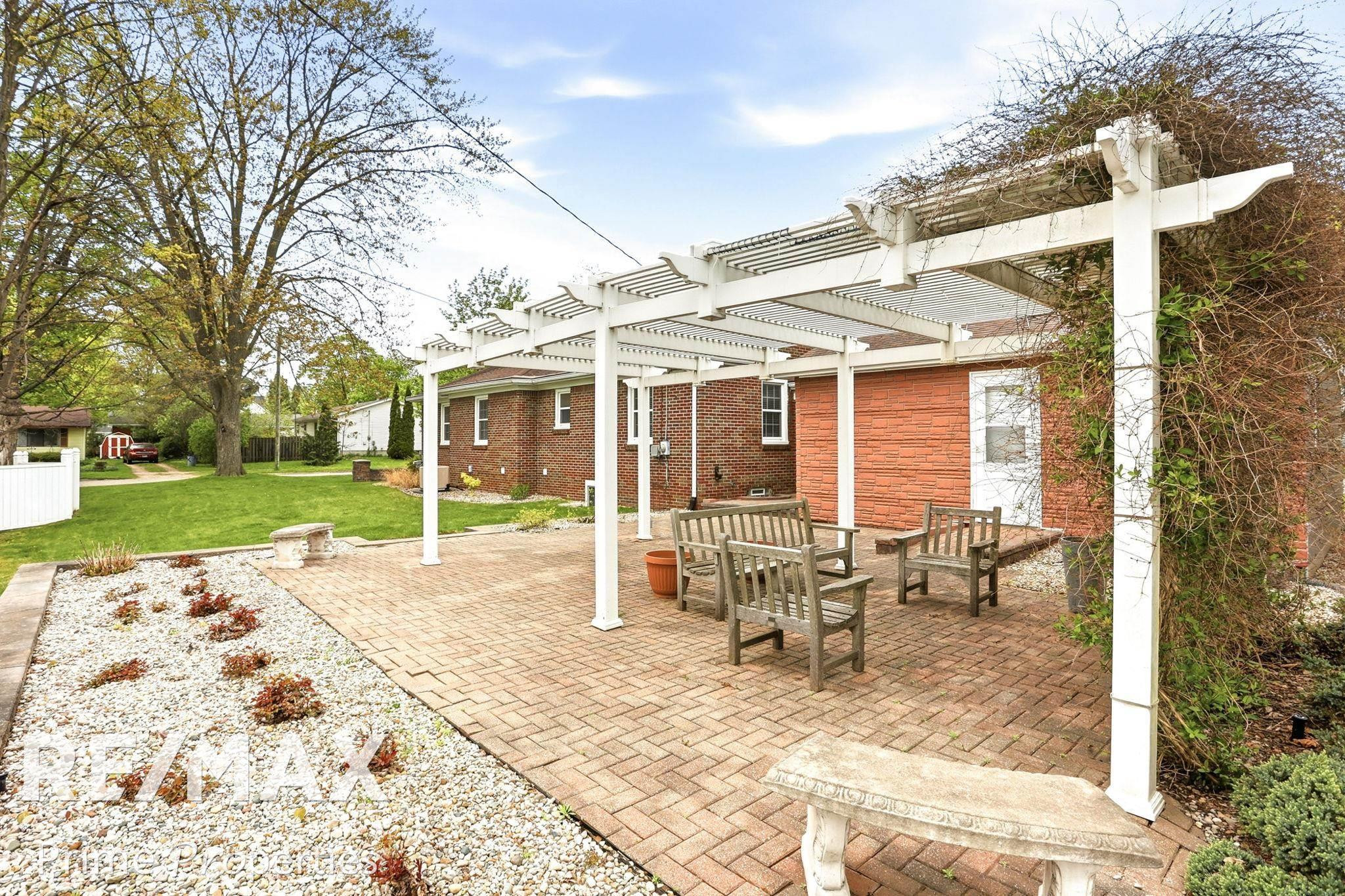 725 W Frank Street, Caro, MI 48723 — Photo 55