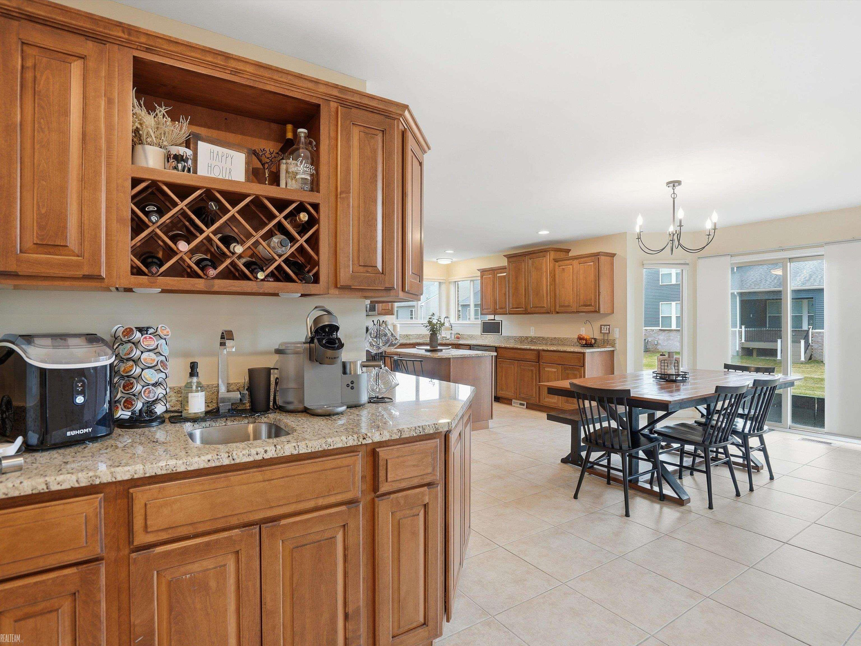 20483 St Martins Avenue, MI 48044 — Photo 12