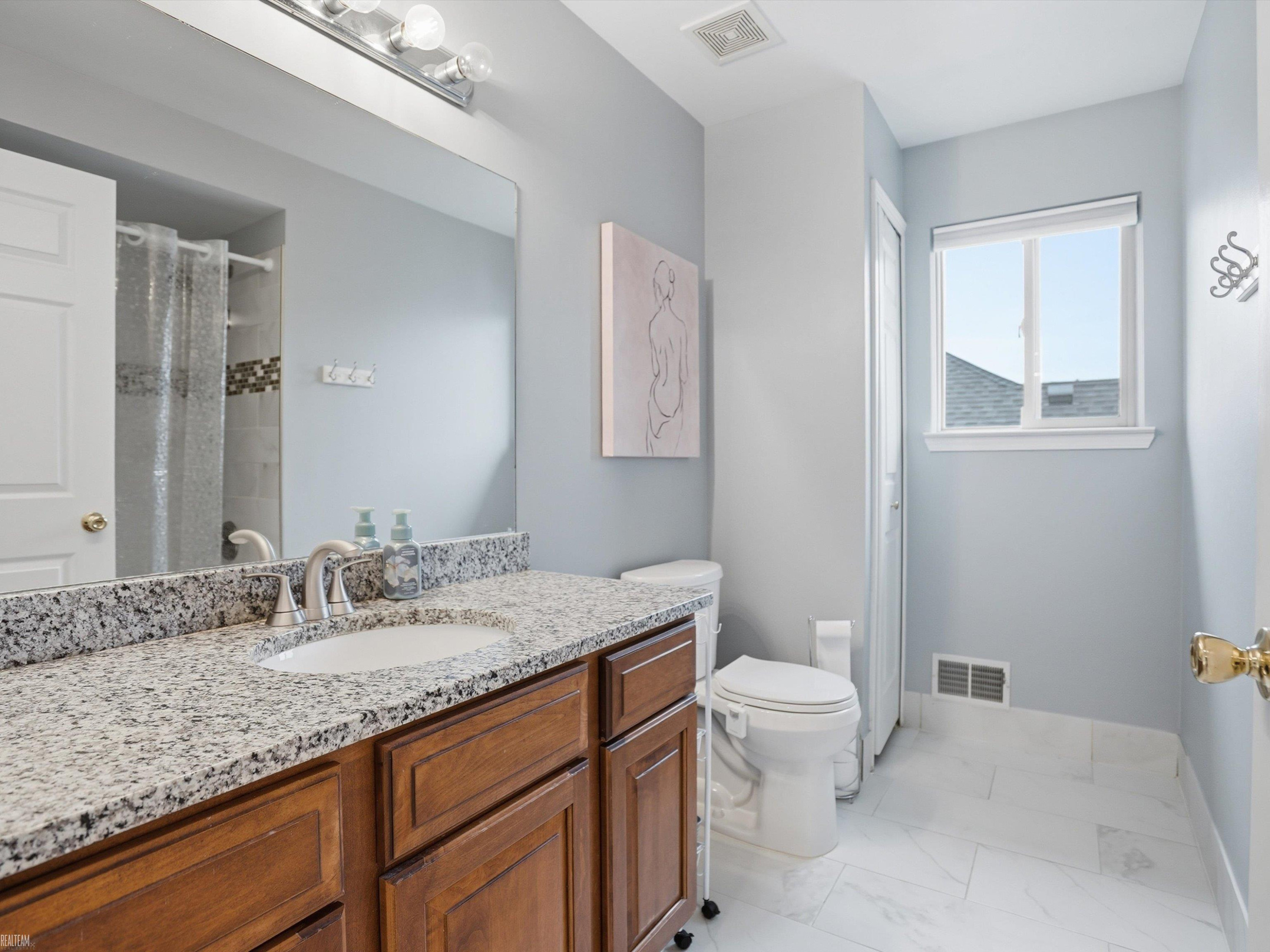 20483 St Martins Avenue, MI 48044 — Photo 27
