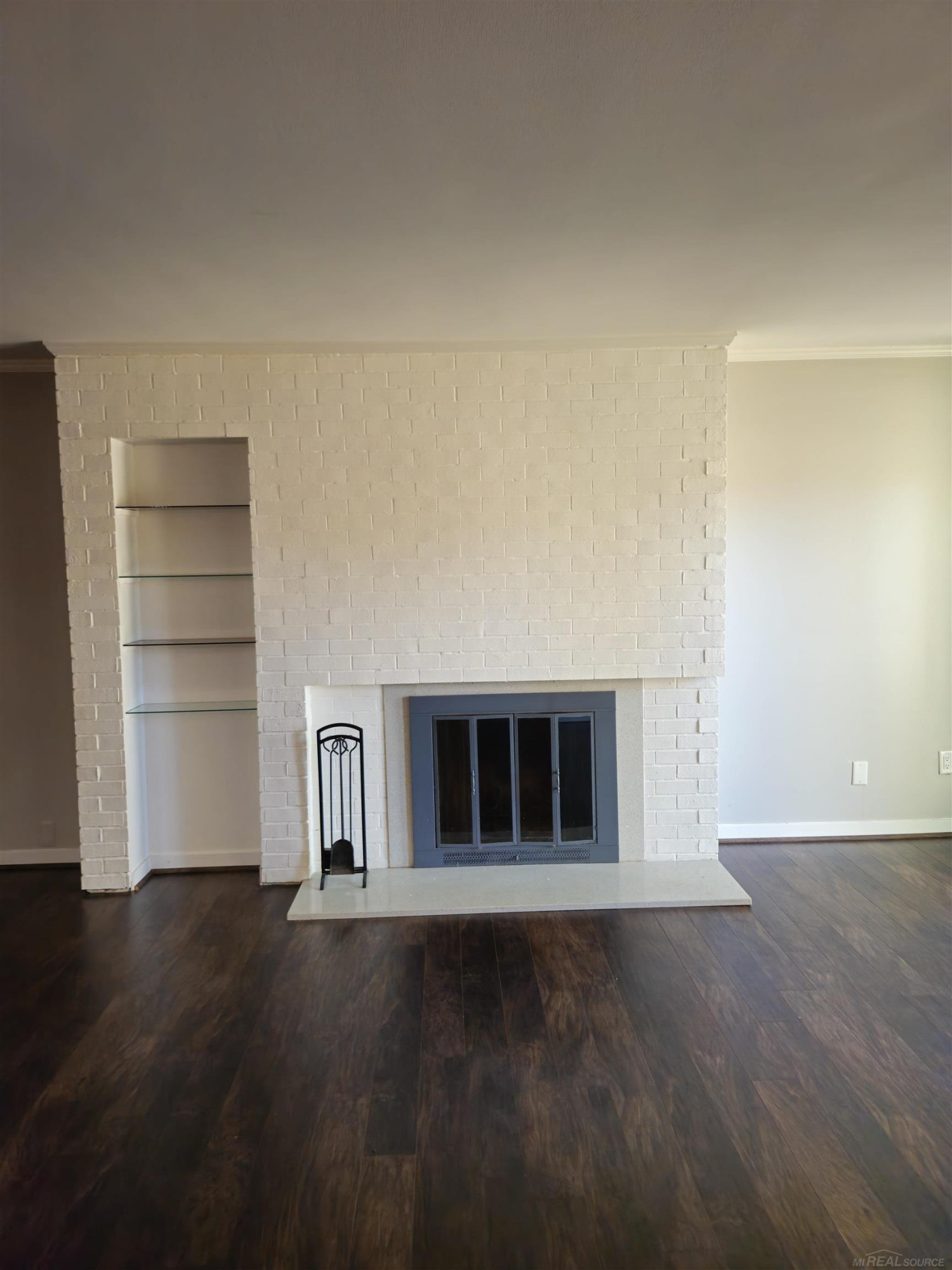 1549 S Hill Boulevard, Bloomfield Hills, MI 48304 — Photo 2