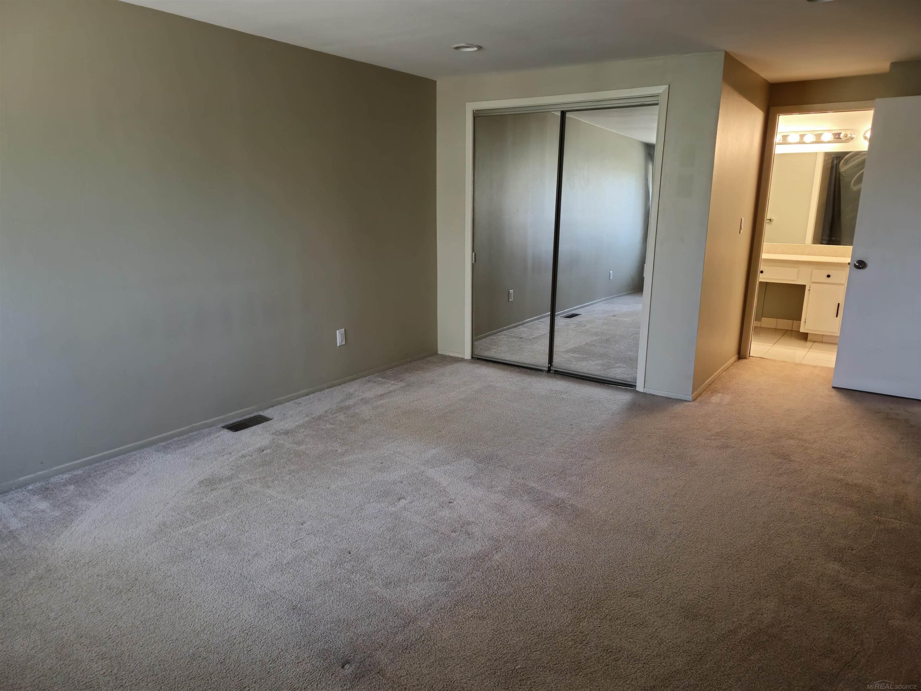 1549 S Hill Boulevard, Bloomfield Hills, MI 48304 — Photo 4