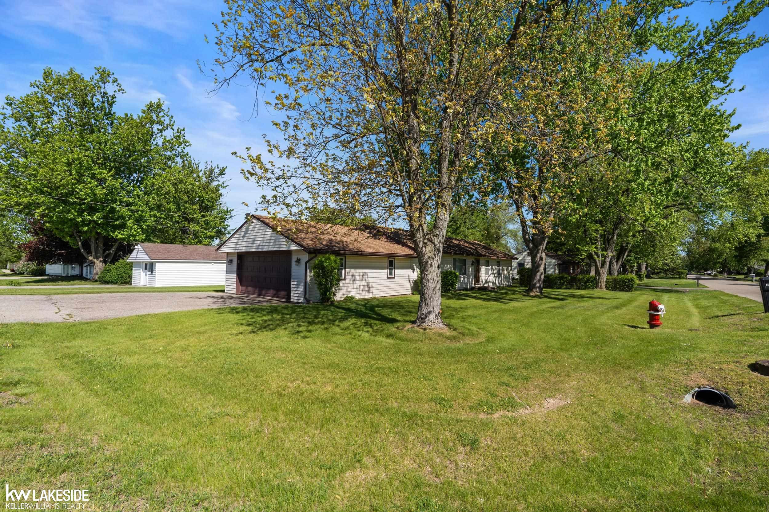 46535 Waco Street, Shelby Twp, MI 48317 — Photo 3