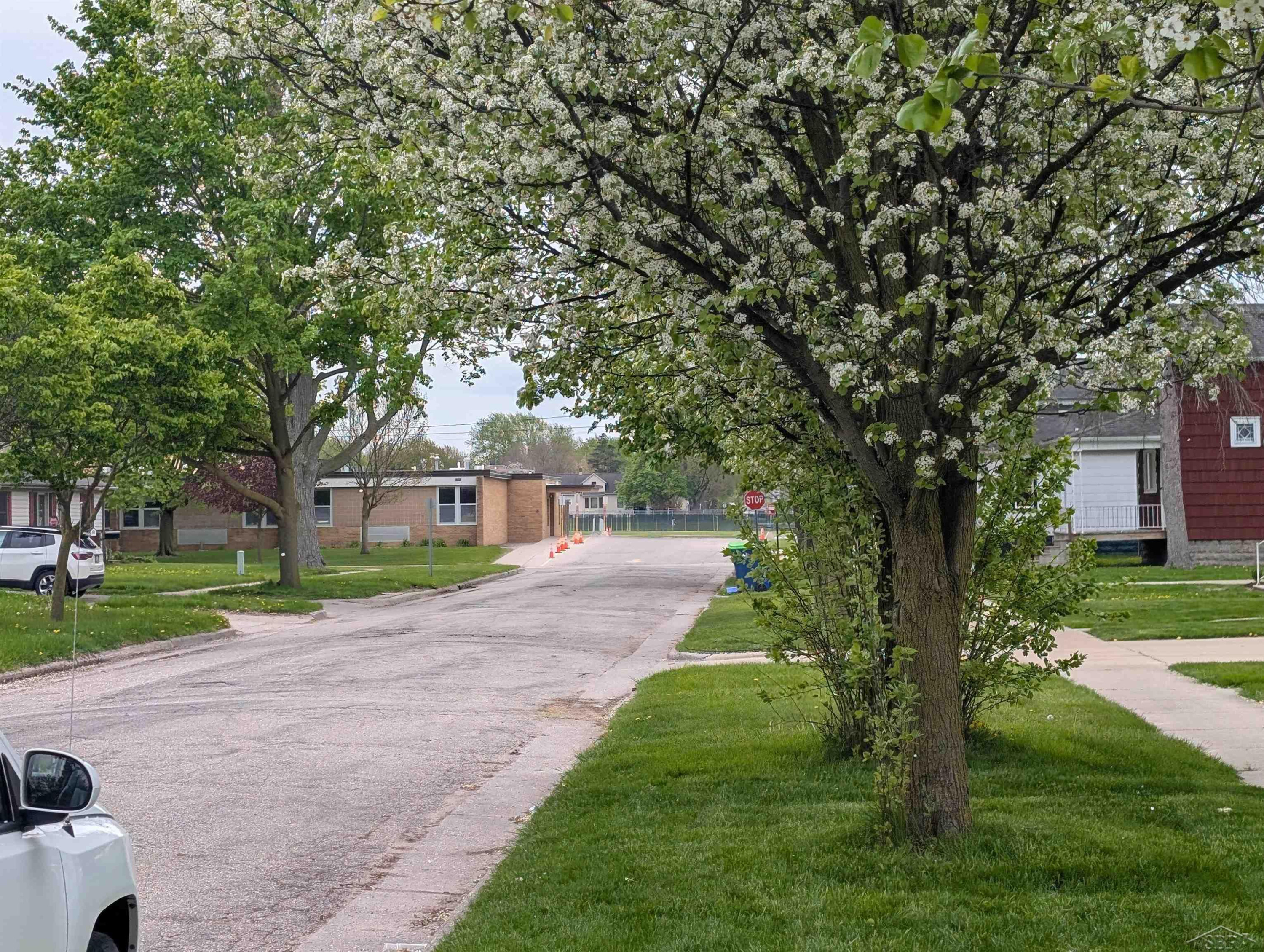800 S Warner Street, Bay City, MI 48706 — Photo 3
