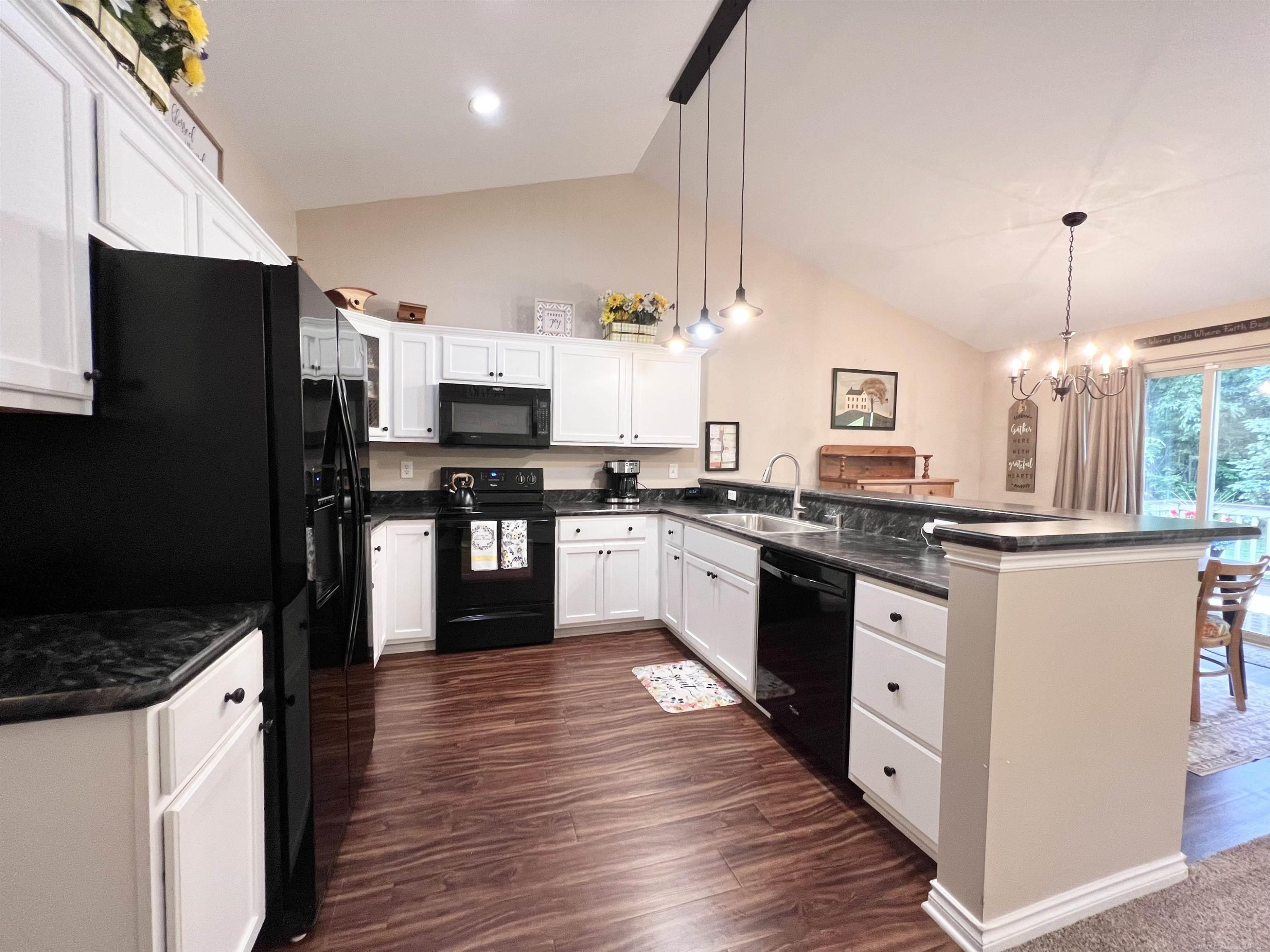 785 W Snowbird Circle, 19, MI 48079 — Photo 25